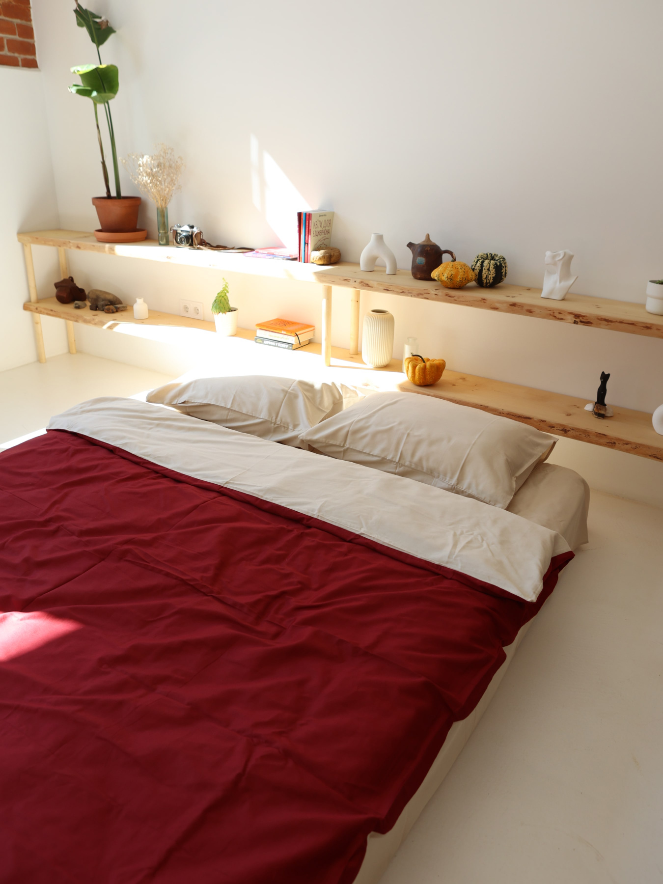 Комплект постельного белья с ткани Сатин цвет Бежевый и бордовый BedclozZzes модель 13773 Фото