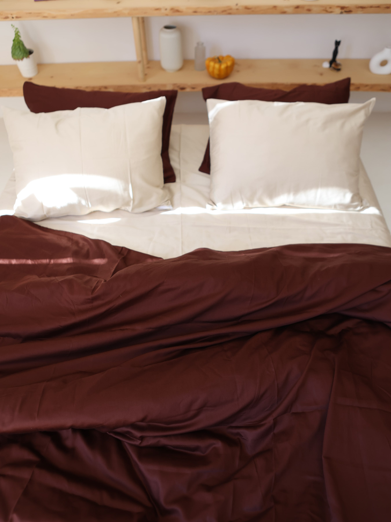 Комплект постільної білизни з тканини Сатин колір Бежевий і шоколадний BedclozZzes модель 13787 Фото