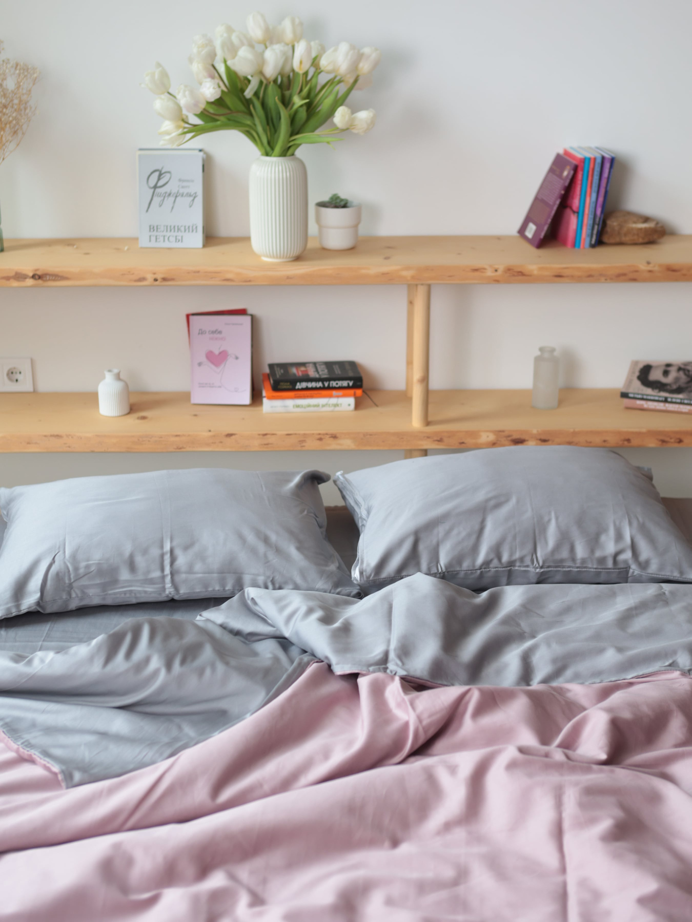 Комплект постільної білизни з тканини Сатин колір Сіро-рожевий BedclozZzes модель 18631 Фото