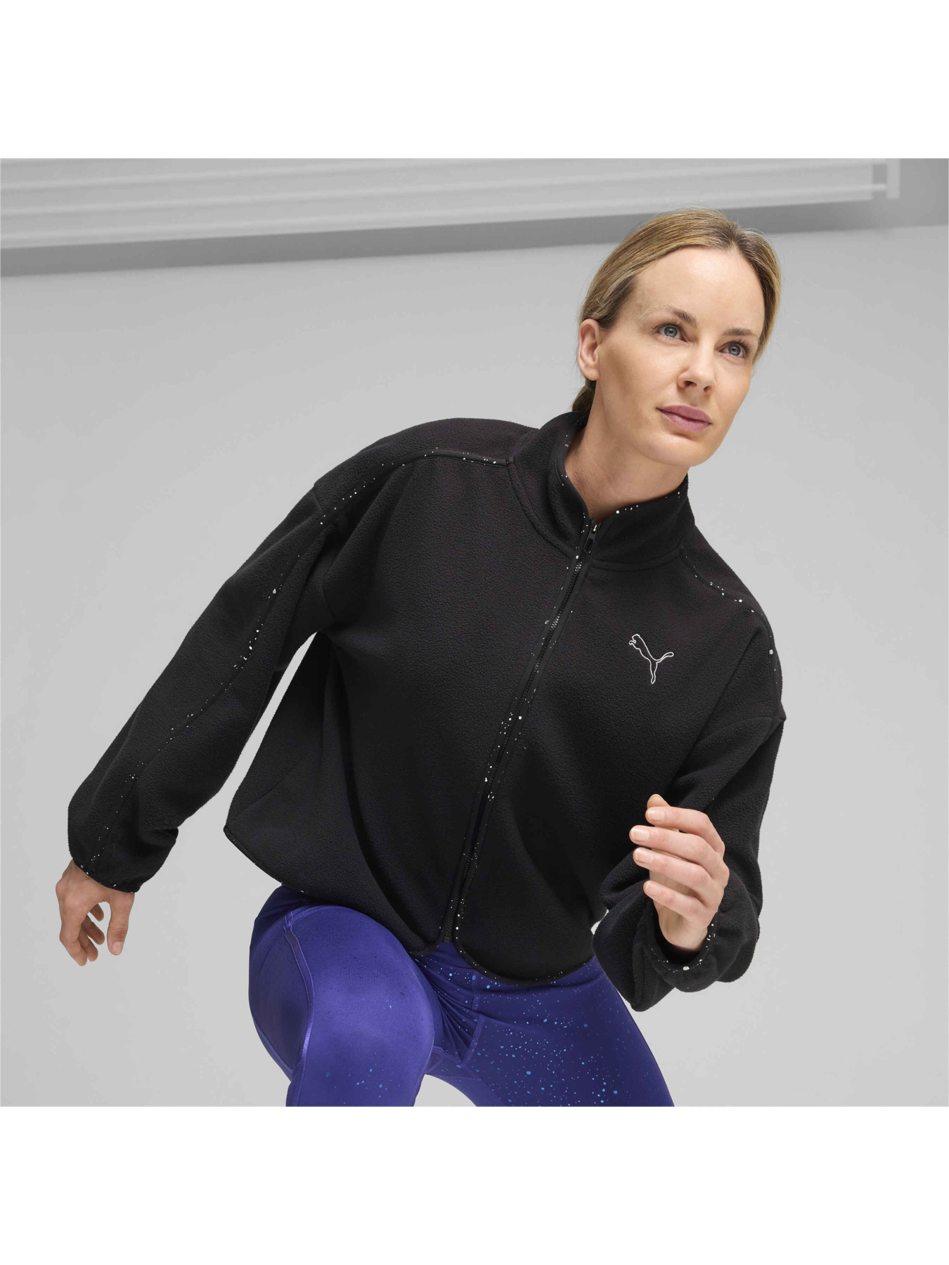 Демісезонна куртка PUMA Intergalactic Fleece Fz модель 525802 Фото