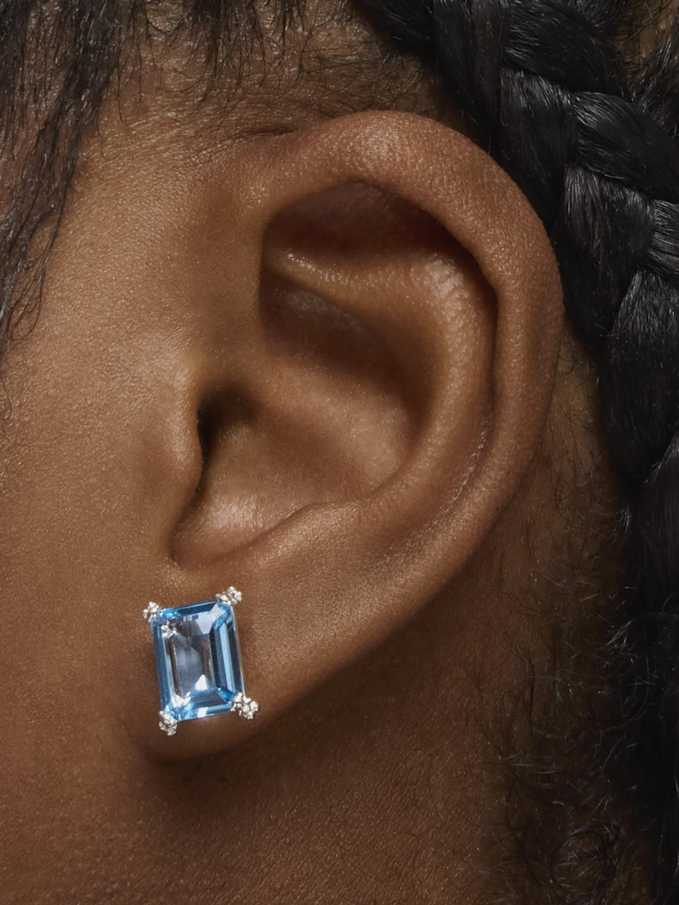 Серьги-гвоздики TOUS модель 1004246100 Серьги-гвоздики TOUS модель 1004246100 Фото