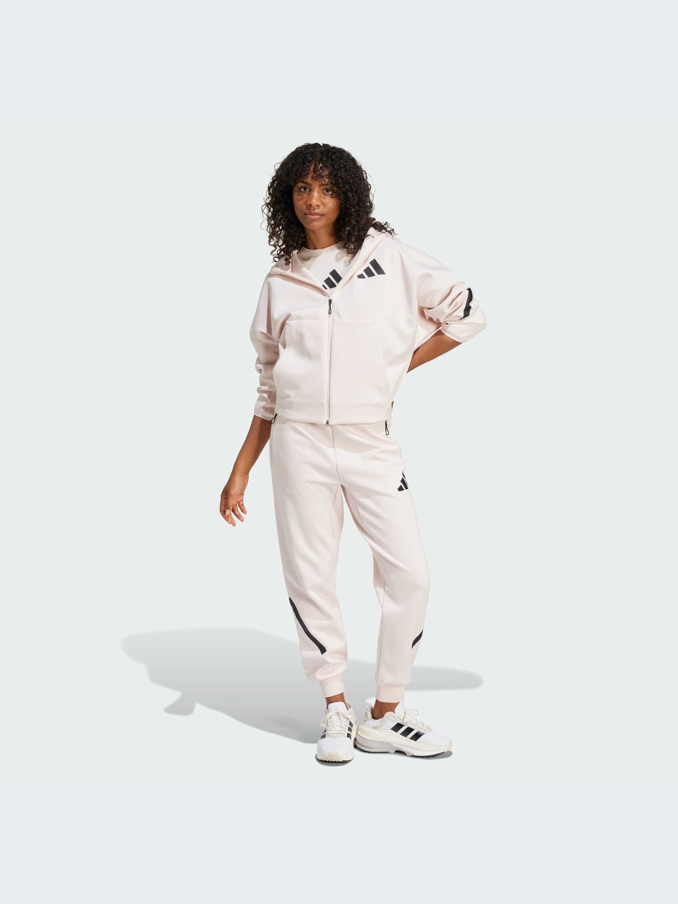 Брюки Adidas ZNE модель JF4788-KZ Фото