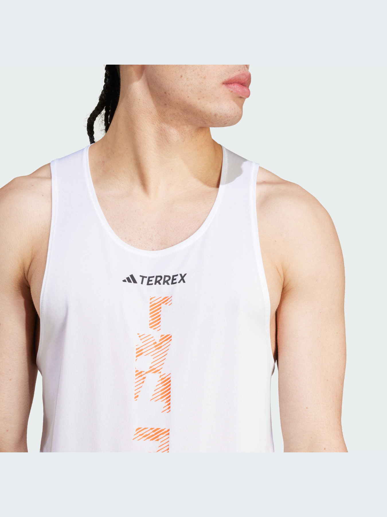 Спортивная майка Adidas модель IW6682 Фото