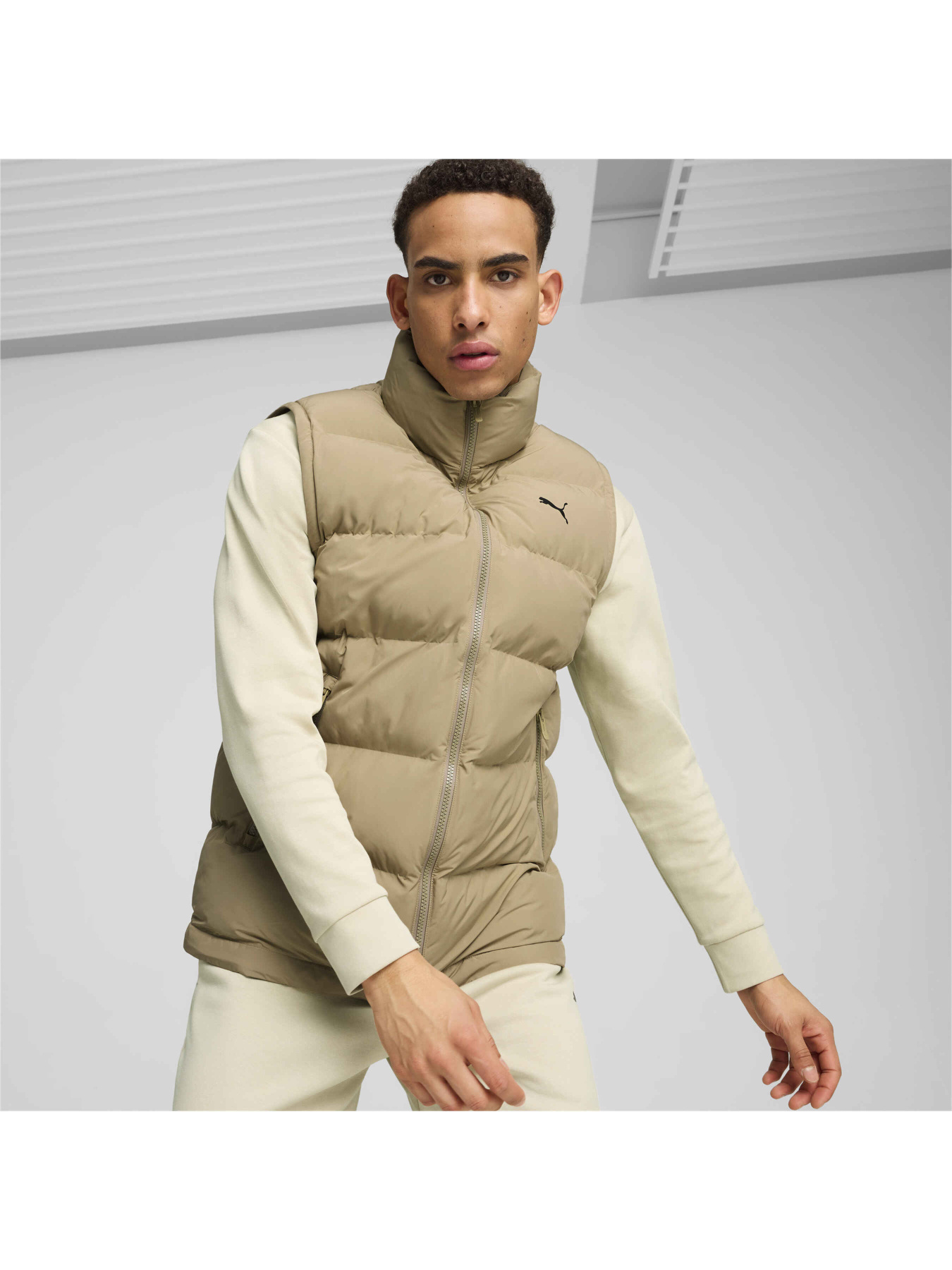 Утеплений жилет PUMA Mono Vest модель 626468 Фото