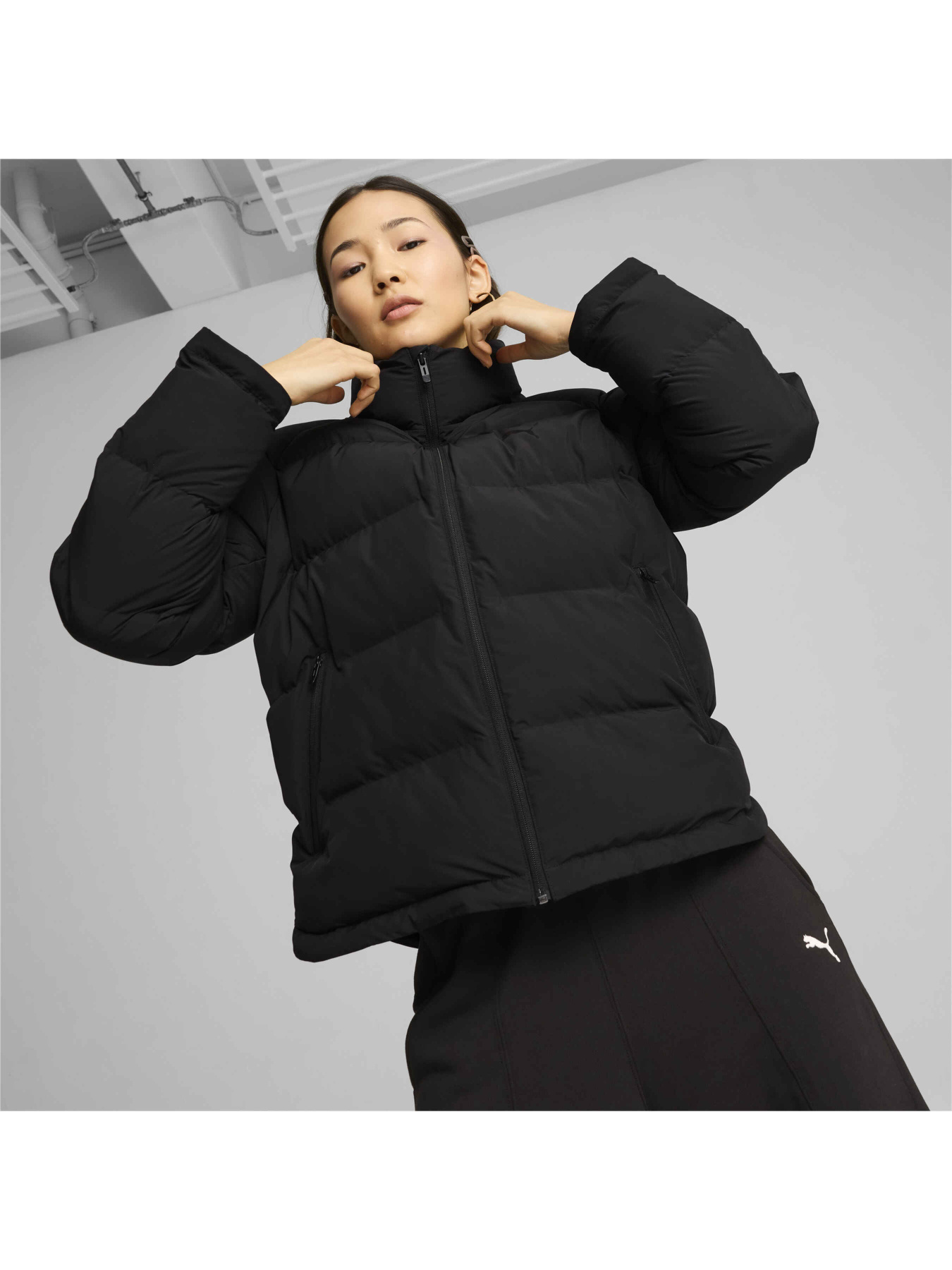 Демисезонная куртка PUMA Mono Jacket модель 626481 Фото