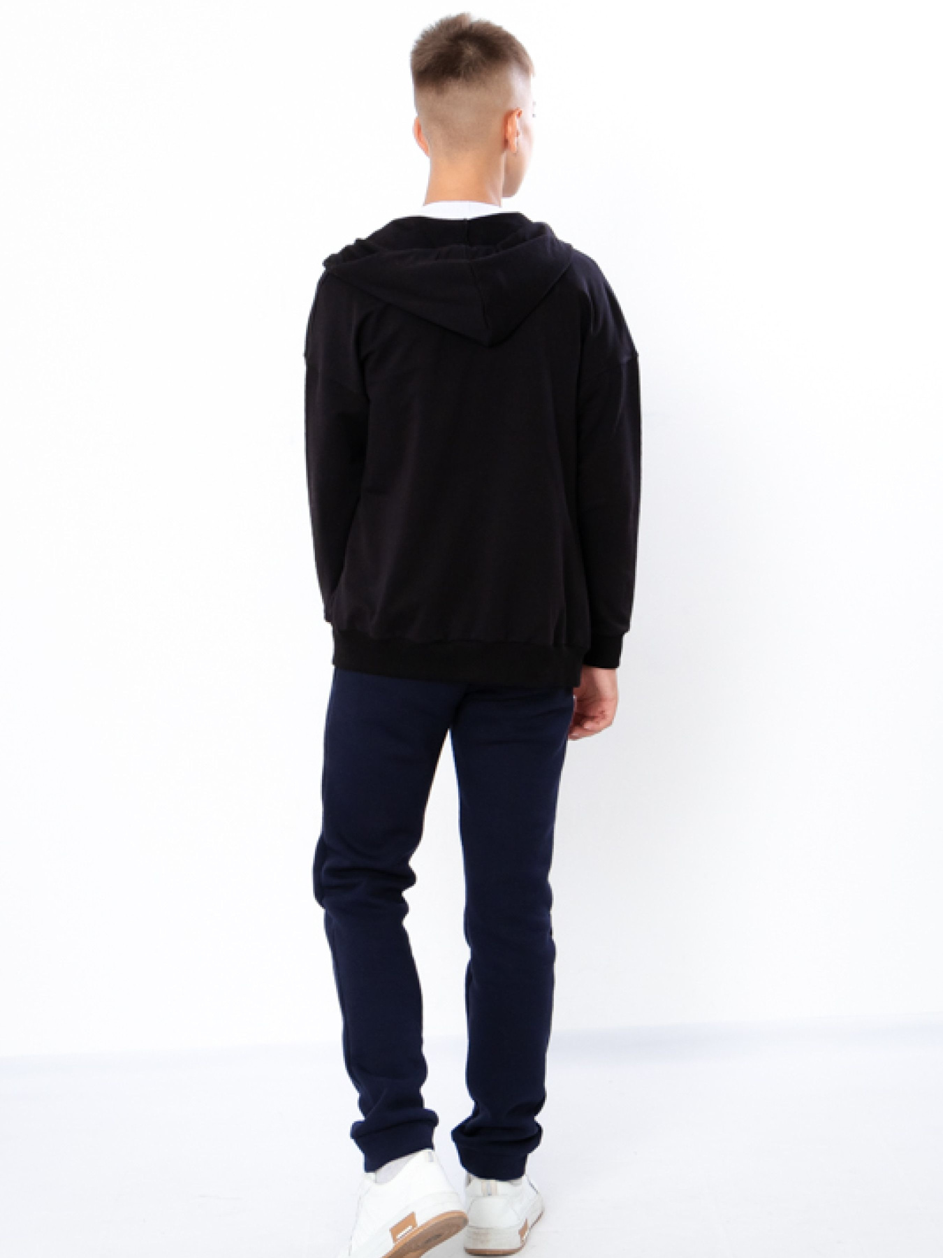 Джоггеры Носи своє модель 6232-025-33-chornilxno-sinj Фото