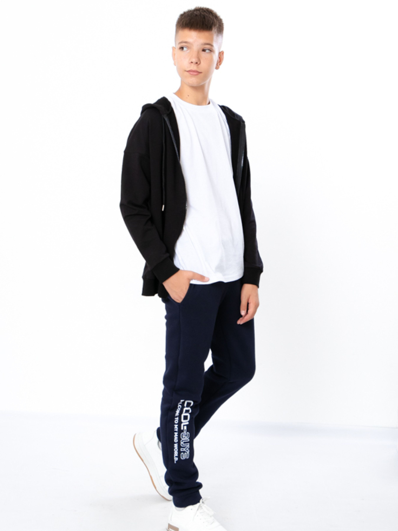 Джогери Носи своє модель 6232-025-33-chornilxno-sinj Фото