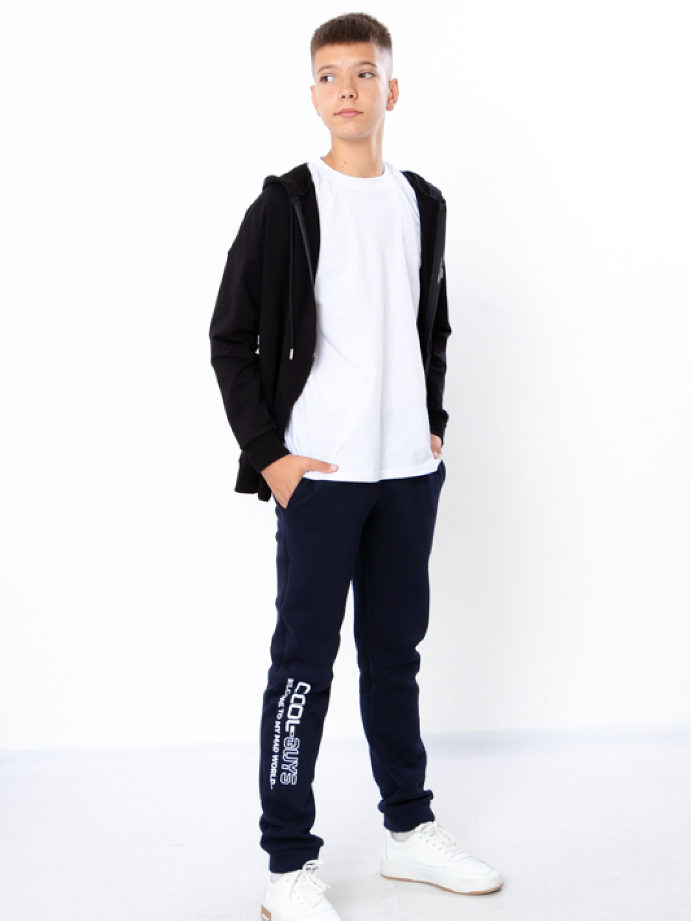 Джогери Носи своє модель 6232-025-33-chornilxno-sinj Фото