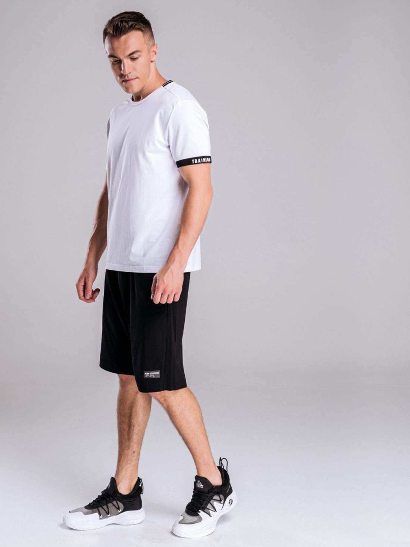 Шорты Peak модель FW302279-BLA Фото