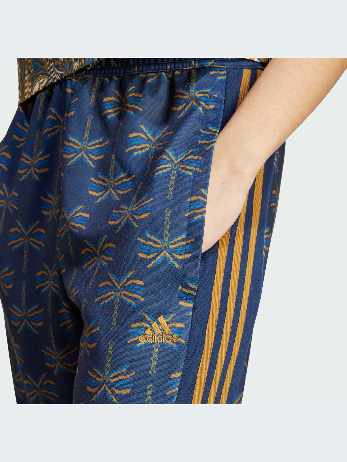 Брюки Adidas Tiro модель IV9754-KZ Фото