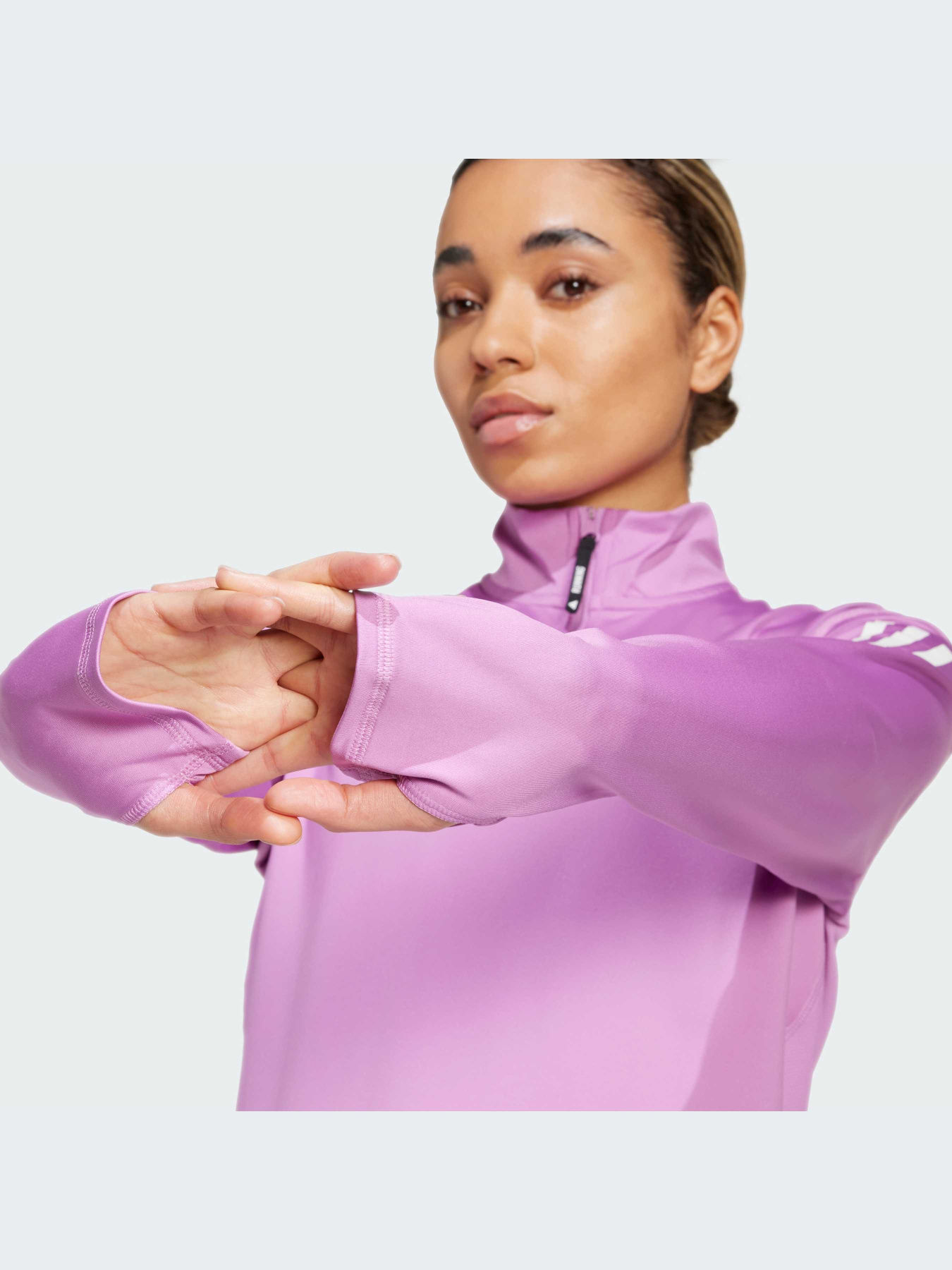 Худи и свитшоты Adidas модель IV5510-KZ Фото