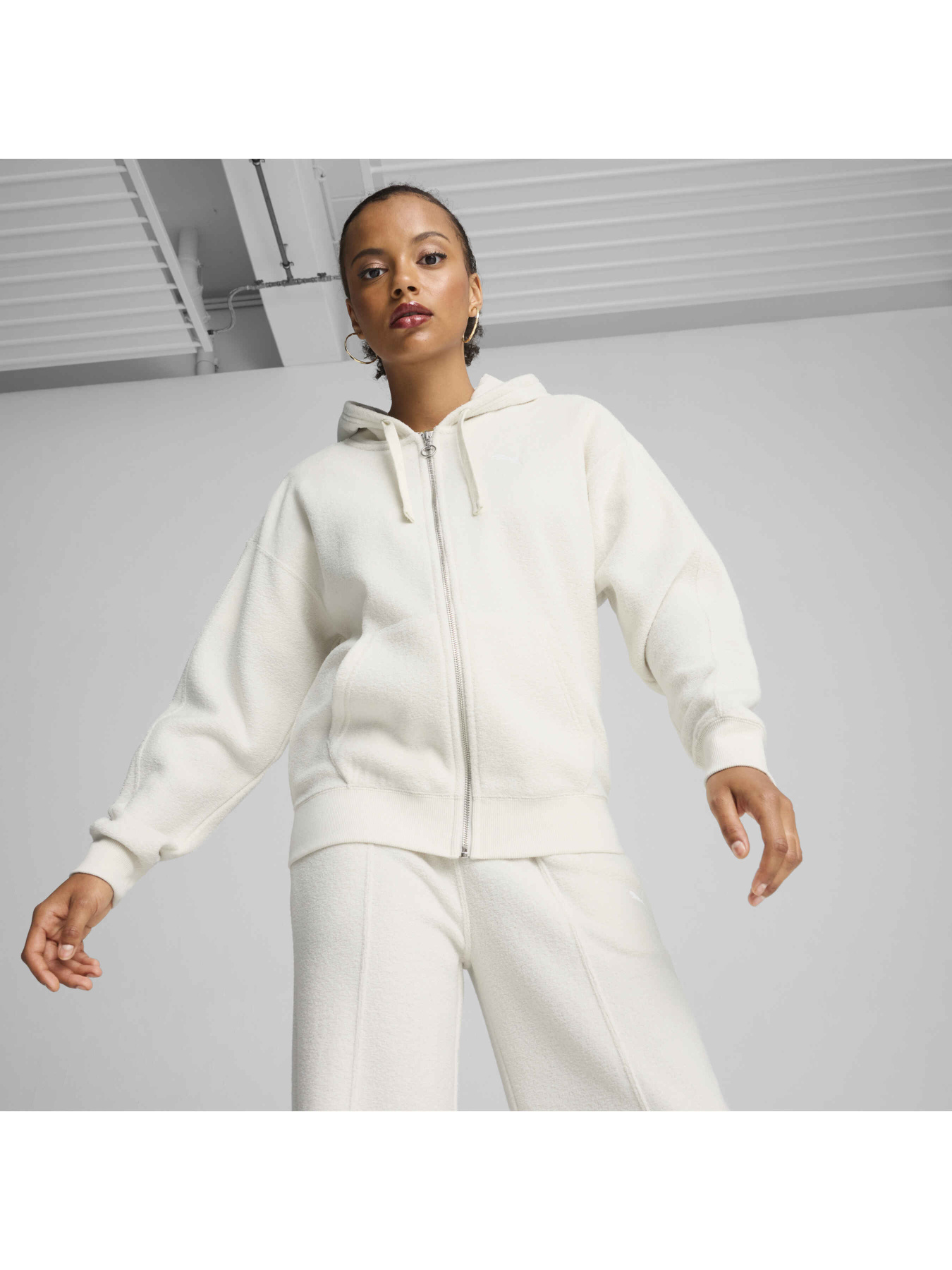 Кофта PUMA Her Full-zip Hoodie модель 681636 Кофта PUMA Her Full-zip Hoodie модель 681636 Фото