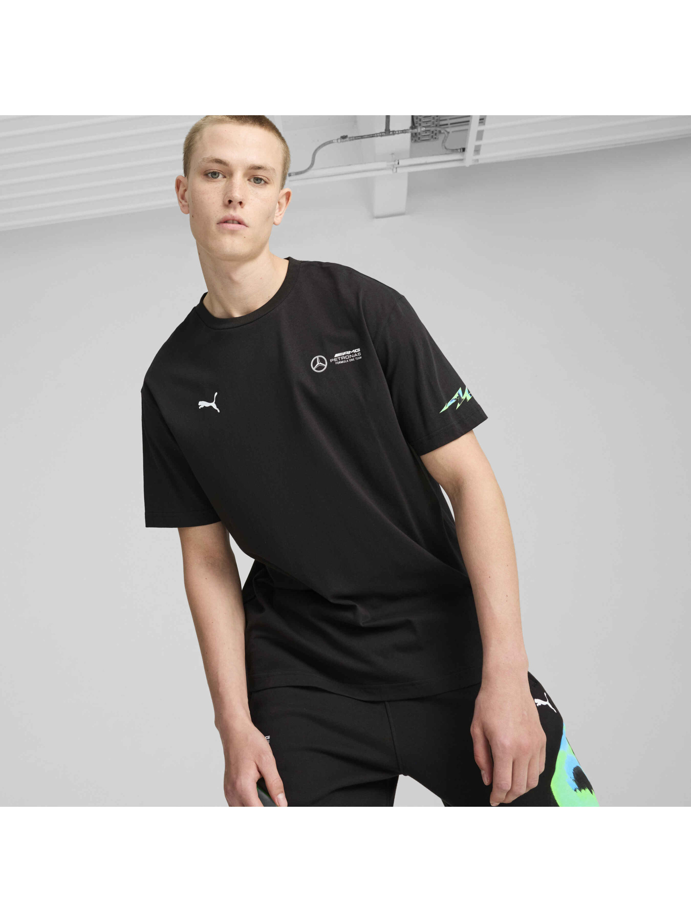 Спортивная футболка PUMA Mapf1 Neon Energy Tee модель 627577 Спортивная футболка PUMA Mapf1 Neon Energy Tee модель 627577 Фото