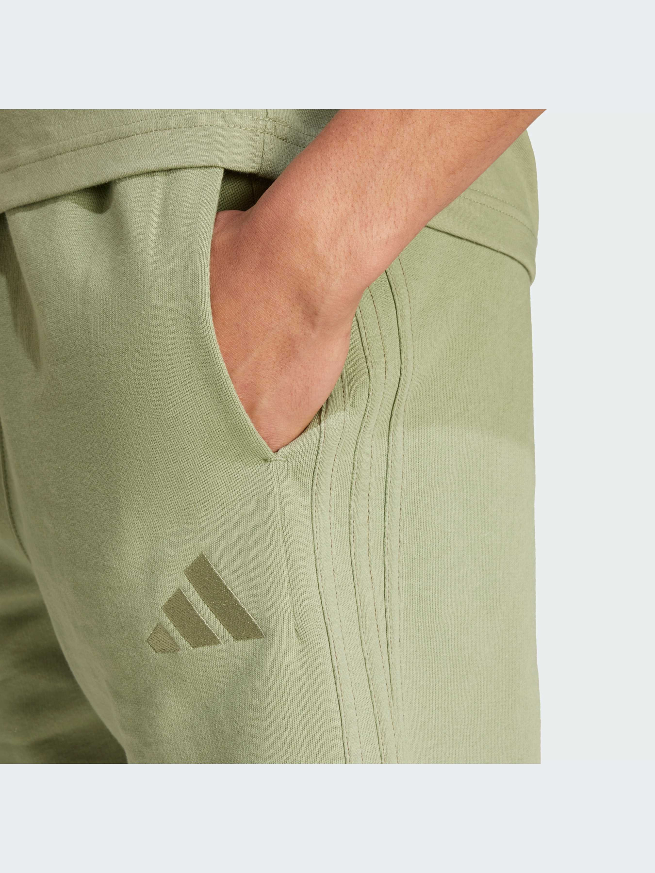 Шорти Adidas модель IY6573 Фото