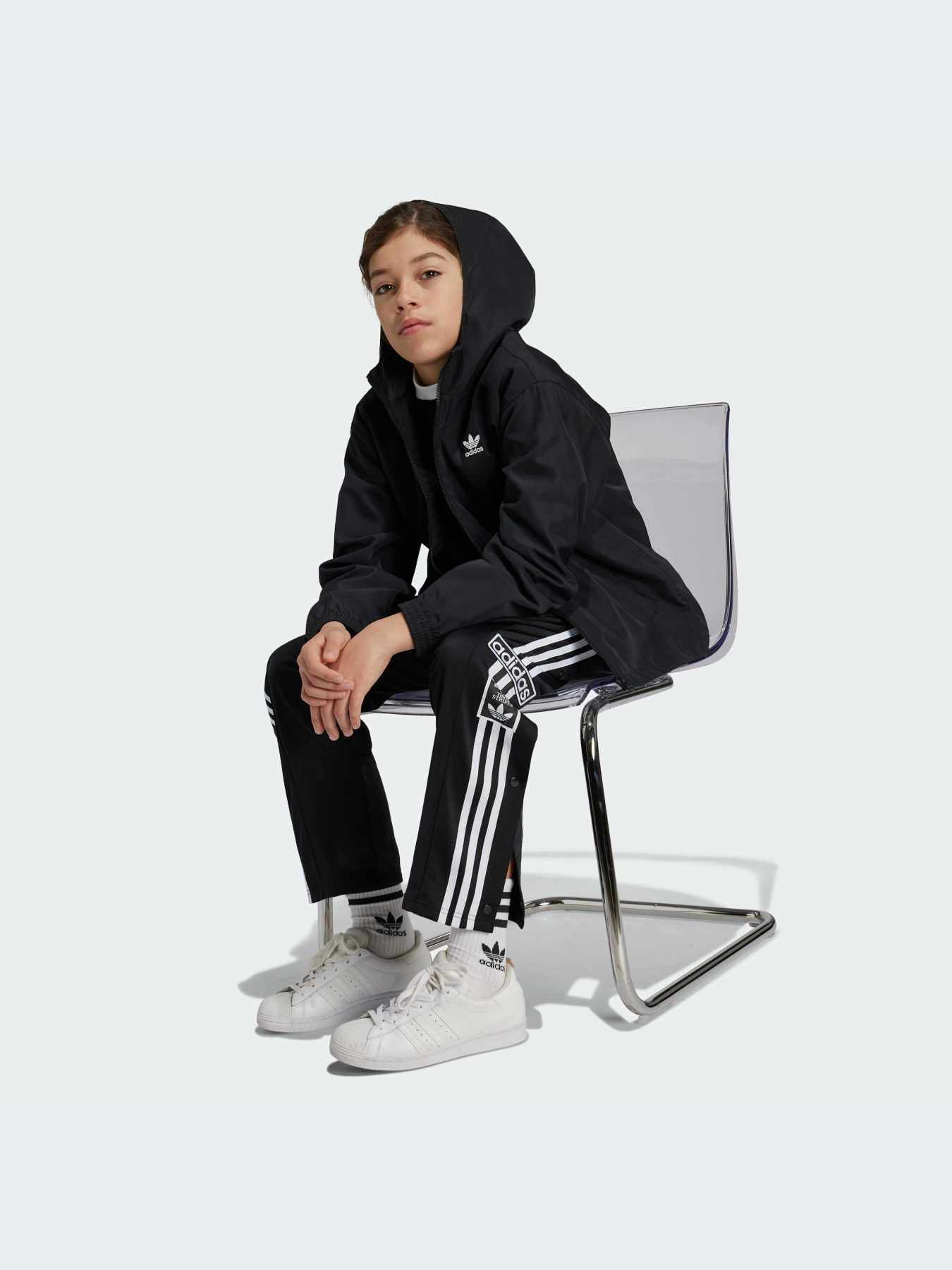 Вітровка Adidas Adicolor модель IY9781 Фото