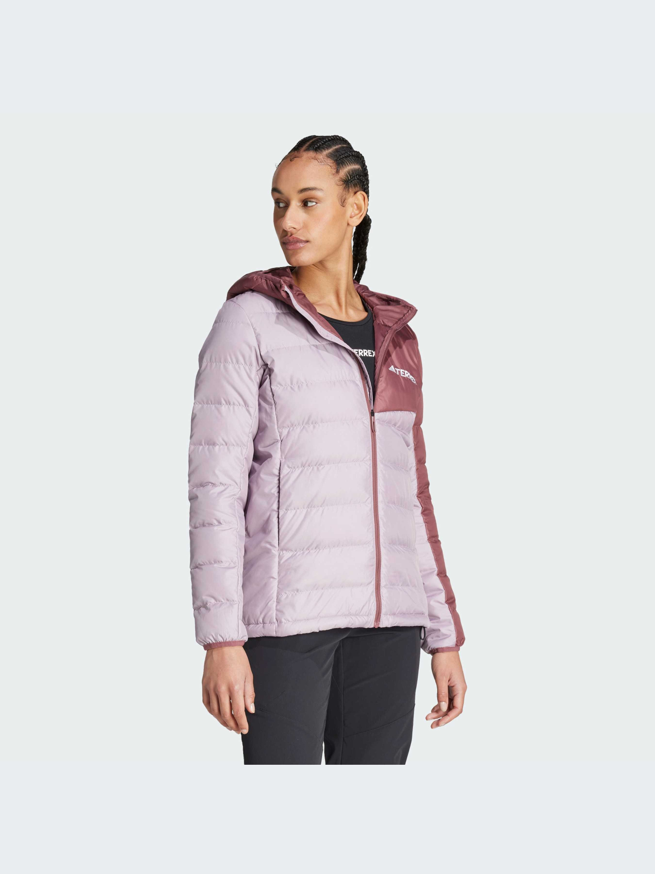 Демісезонна куртка Adidas модель JE6717 Демісезонна куртка Adidas модель JE6717 Фото