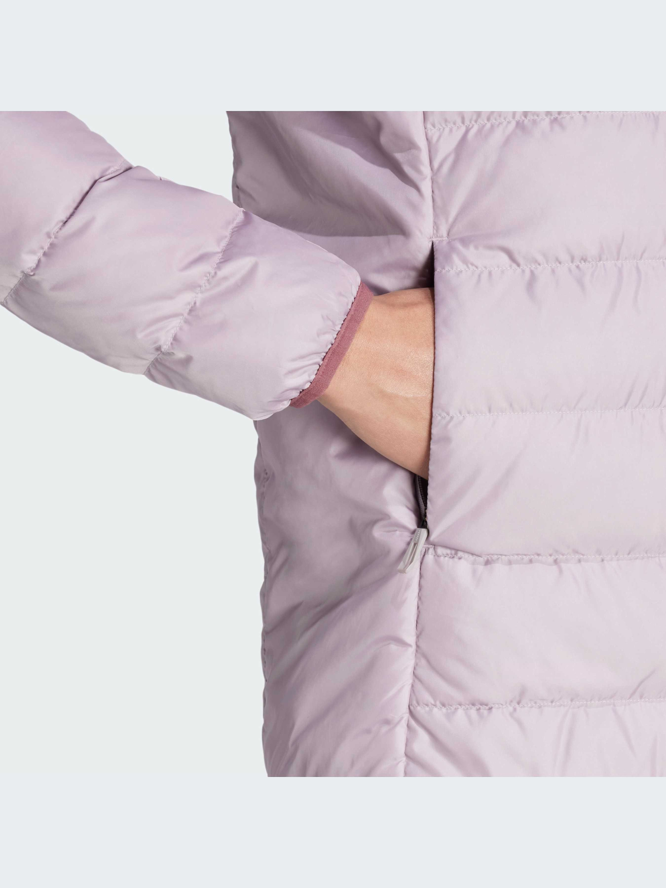 Демісезонна куртка Adidas модель JE6717 Демісезонна куртка Adidas модель JE6717 Фото