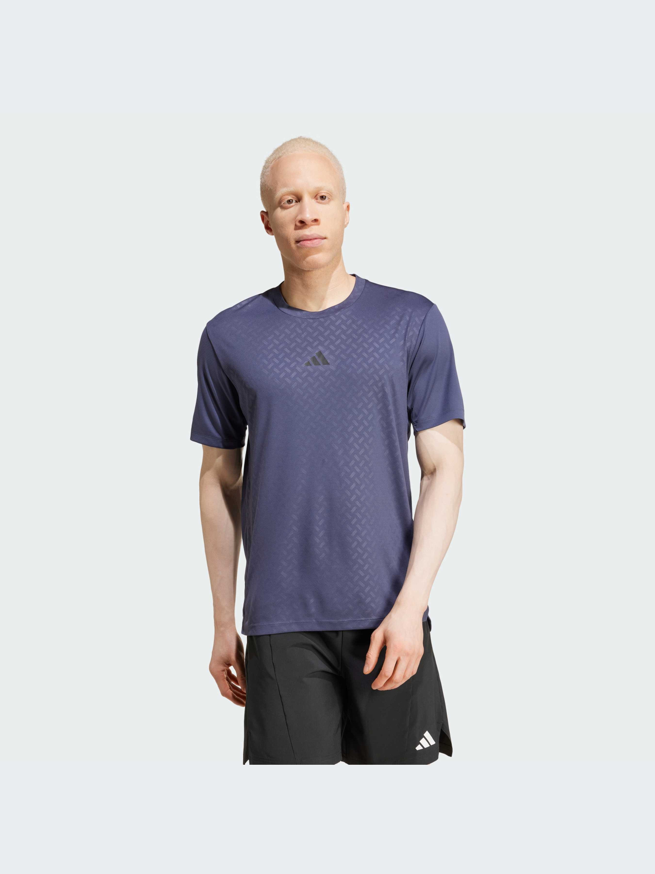 Спортивная футболка Adidas модель JH3652 Спортивная футболка Adidas модель JH3652 Фото