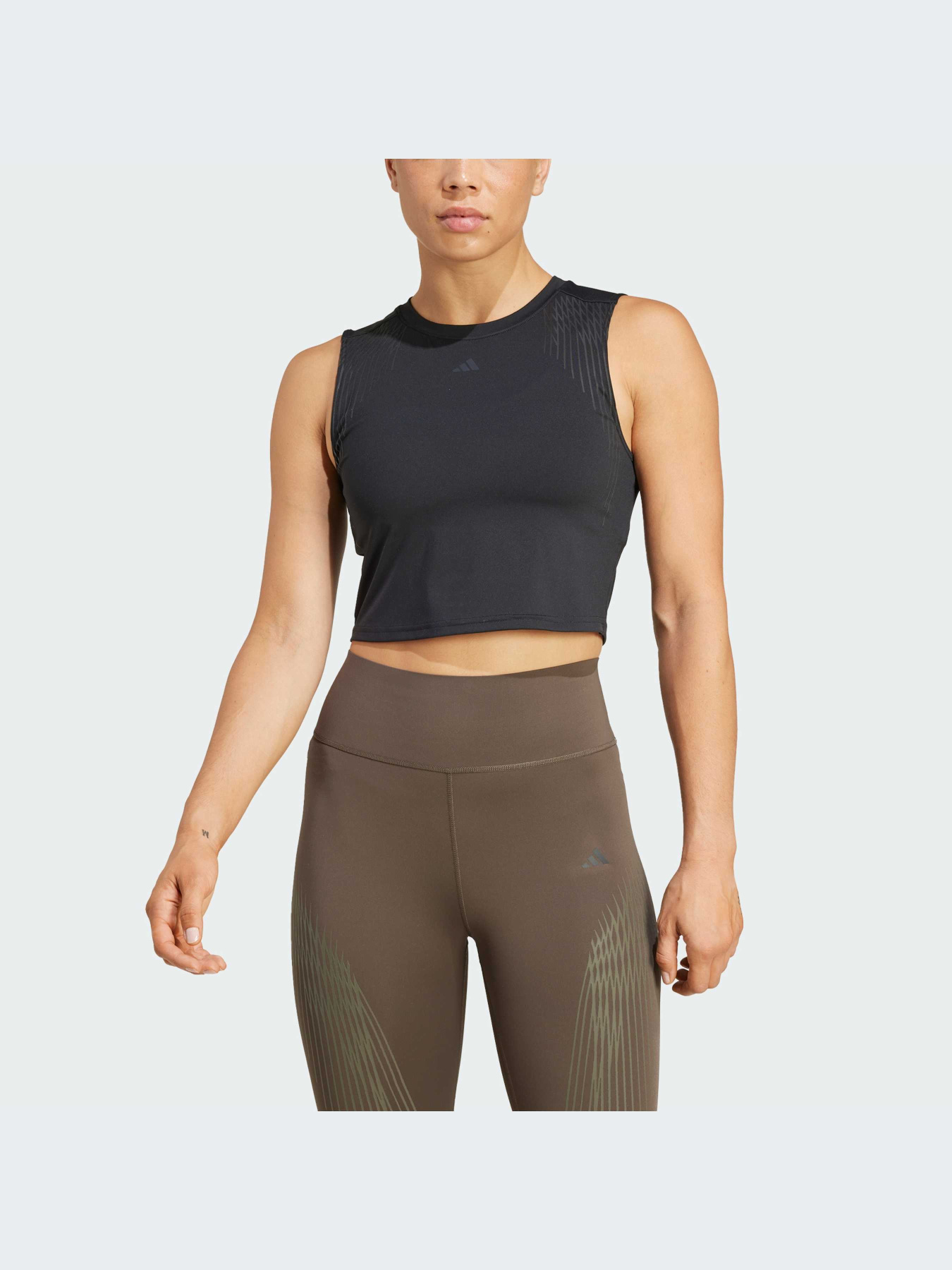 Топ спортивный Adidas модель IL0526 Фото