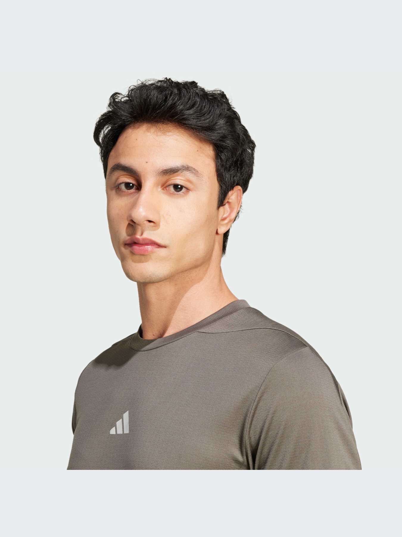 Футболка спортивная Adidas модель IX9126 Фото