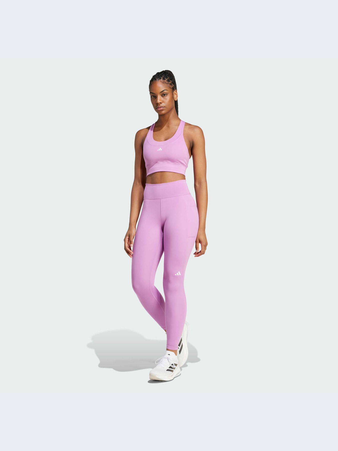 Спортивные леггинсы Adidas модель IX2862 Спортивные леггинсы Adidas модель IX2862 Фото