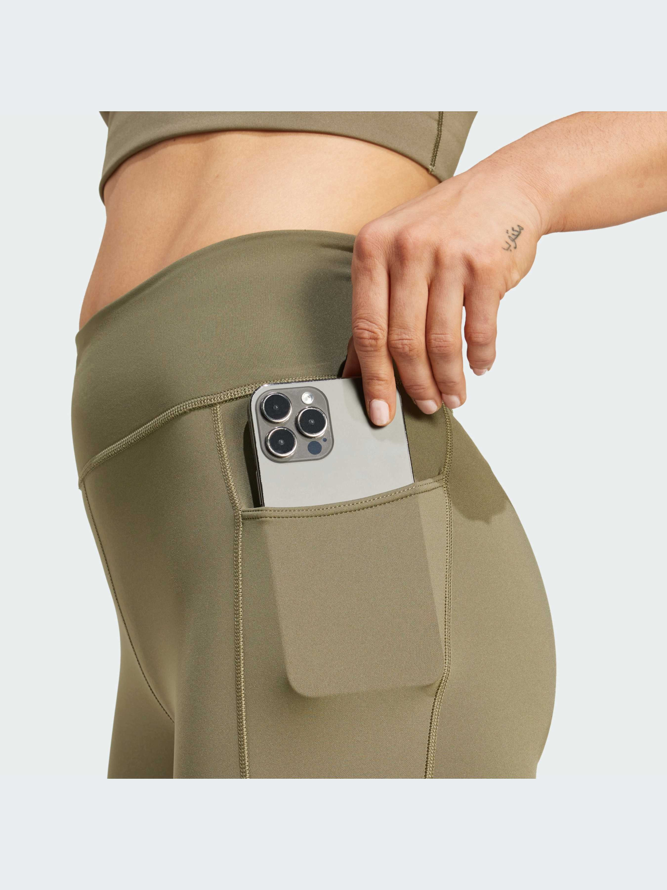 Спортивные леггинсы Adidas модель IX2867 Фото