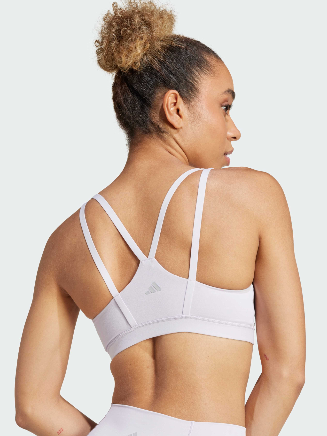 Спортивний топ Adidas Clima модель IY2422 Фото