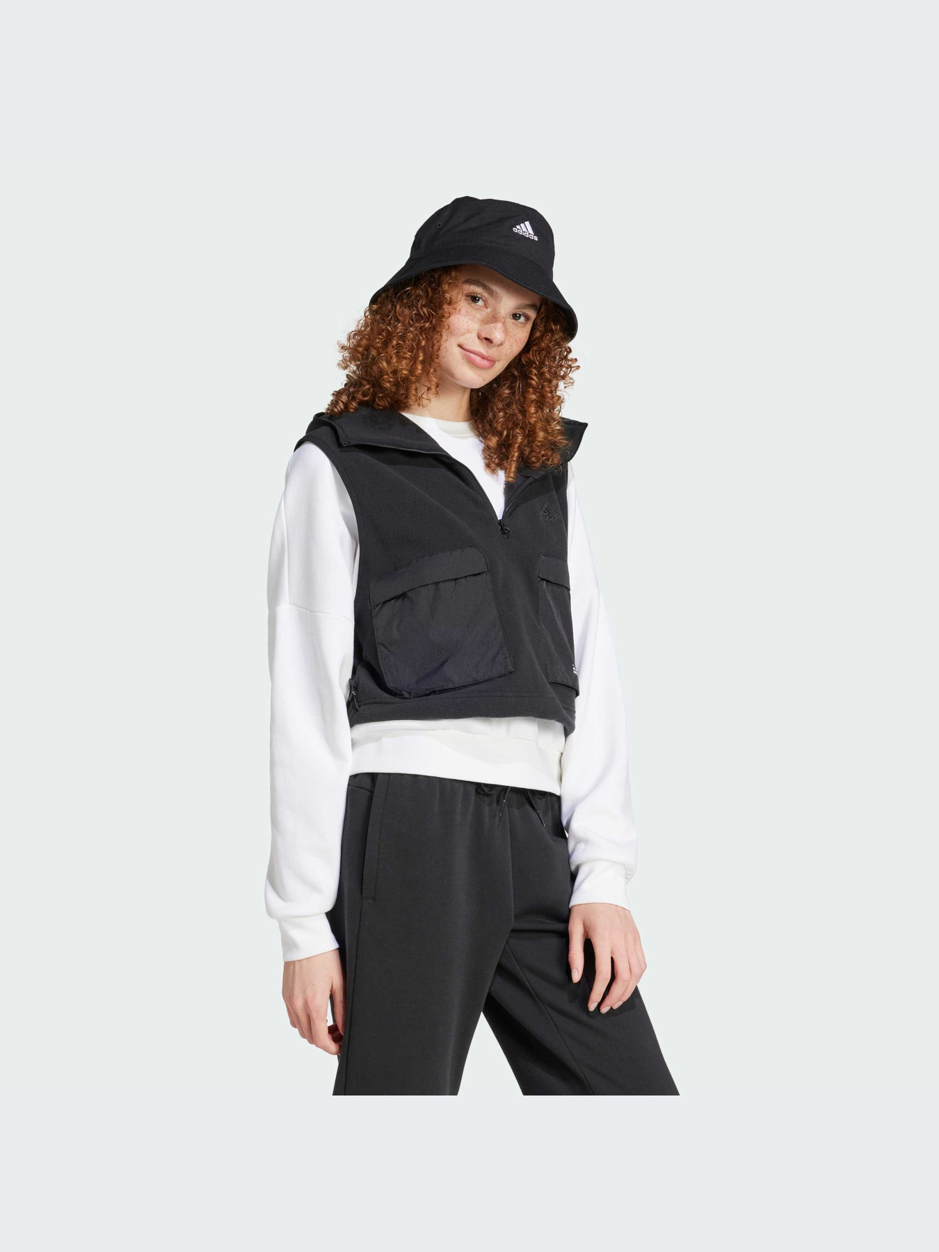 Утепленный жилет Adidas модель IV7521 Фото