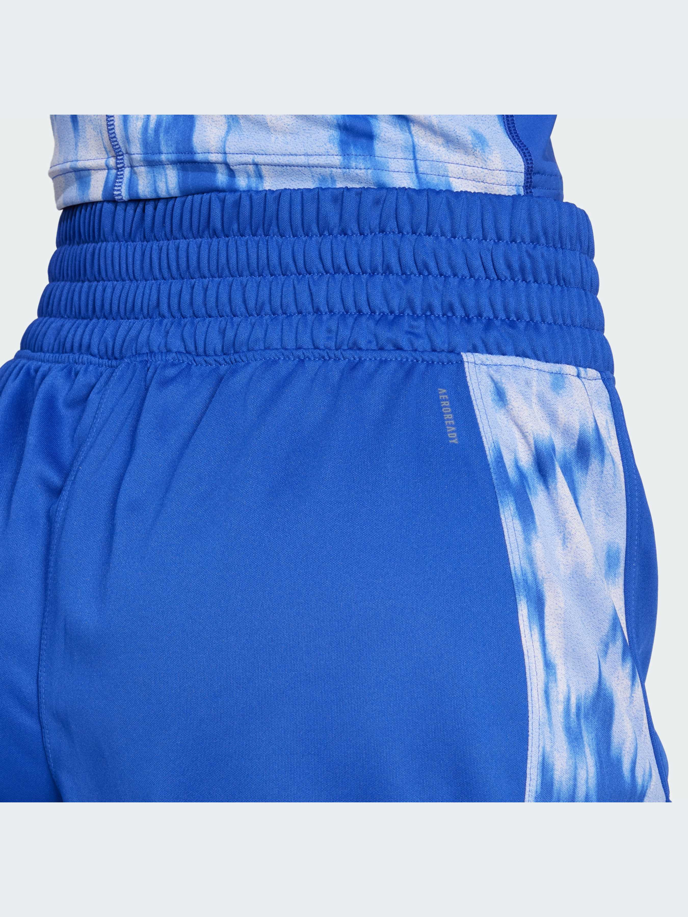 Шорты спортивные Adidas модель JF3167 Шорты спортивные Adidas модель JF3167 Фото