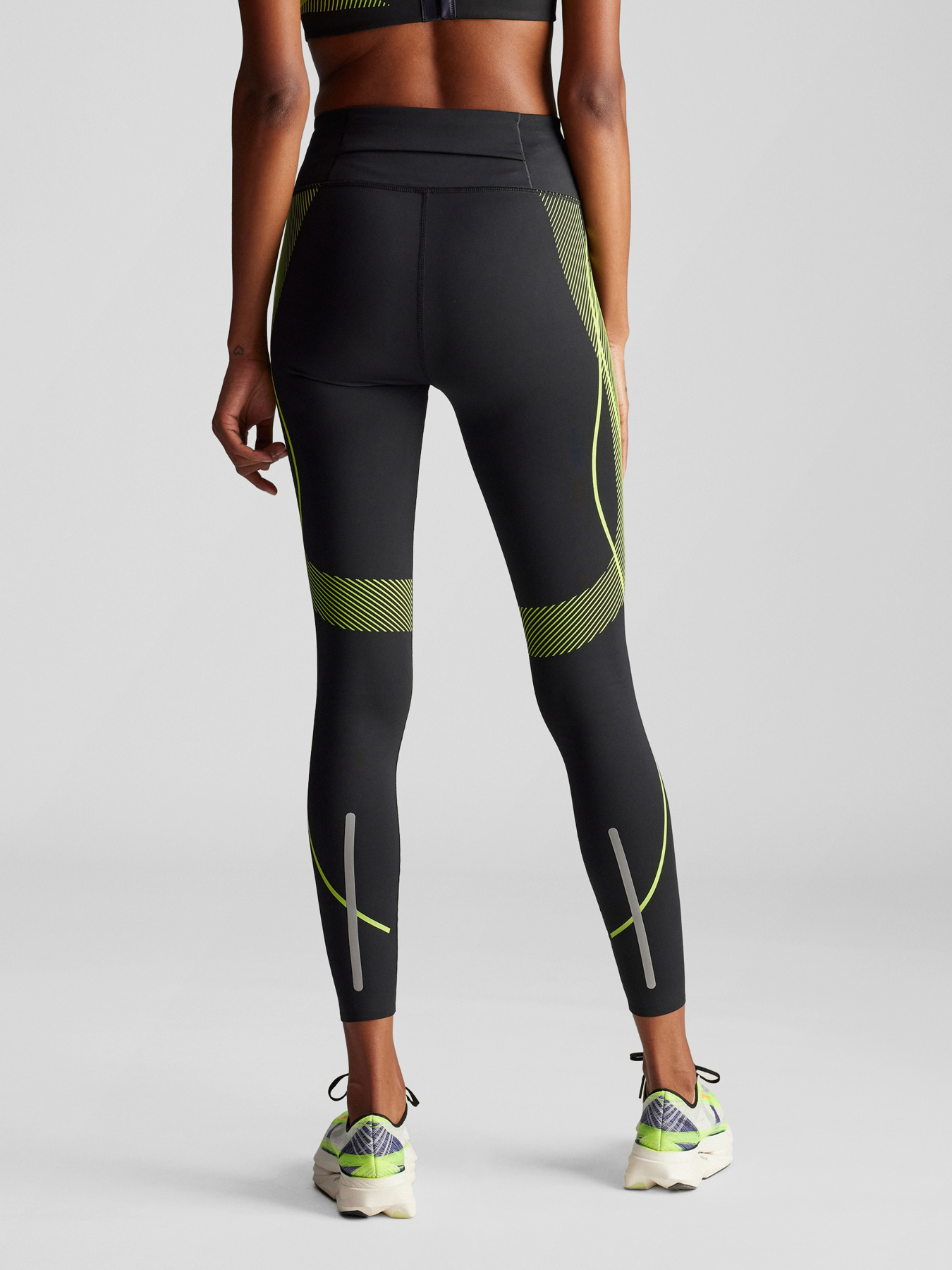 Спортивные леггинсы Adidas модель JJ1862 Фото