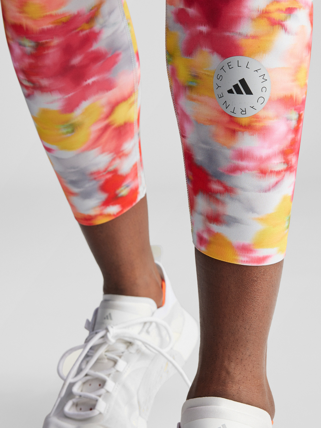 Леггинсы спортивные Adidas модель IW3879 Фото