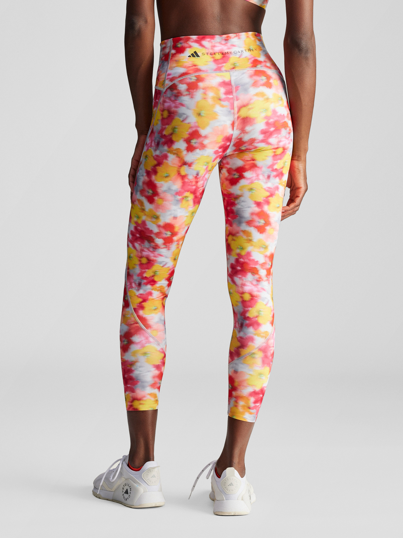 Спортивные леггинсы Adidas модель IW3879 Фото