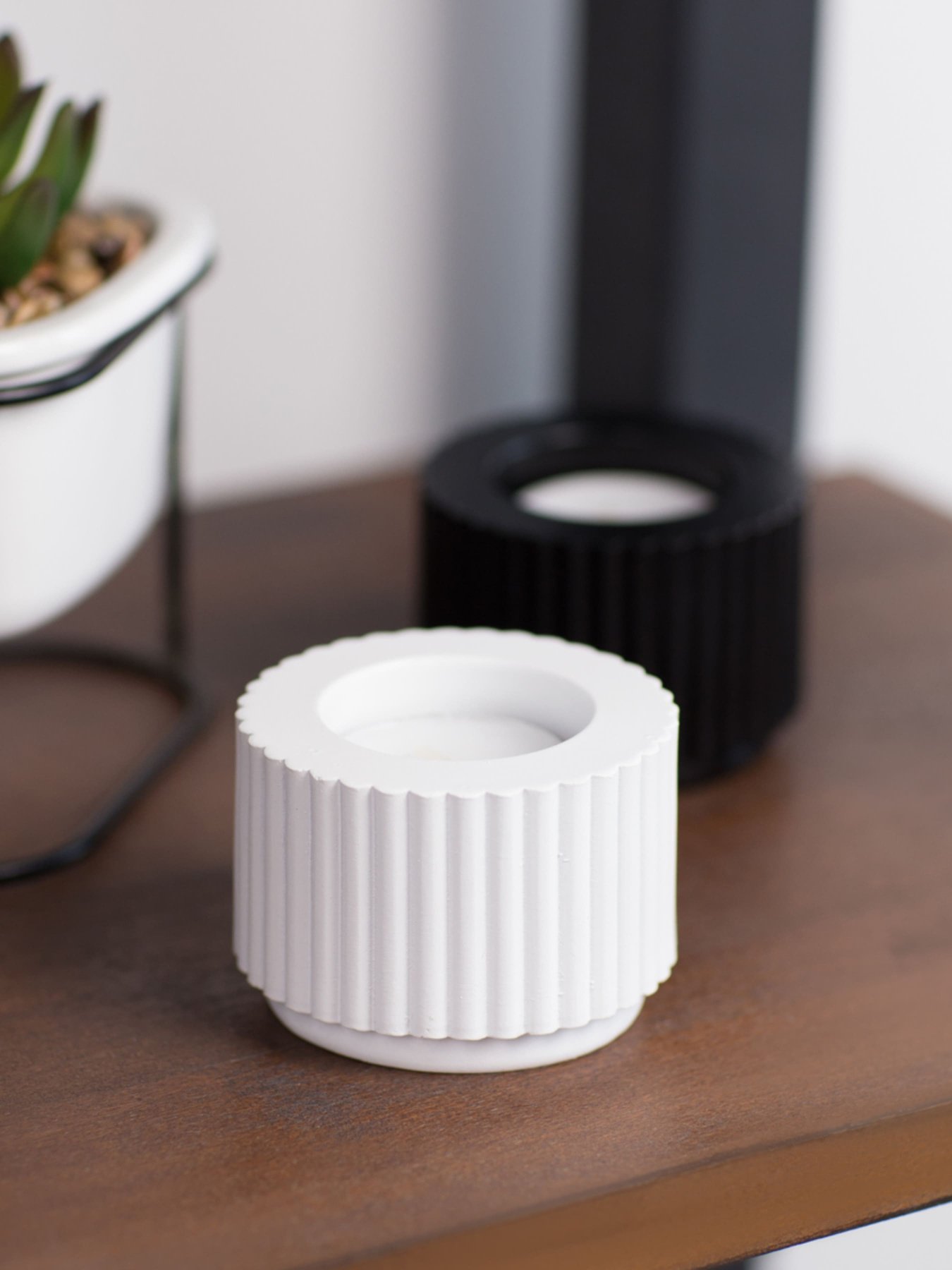 Подсвечник круглый белый MBM MY HOME модель SK-37 WHITE Фото