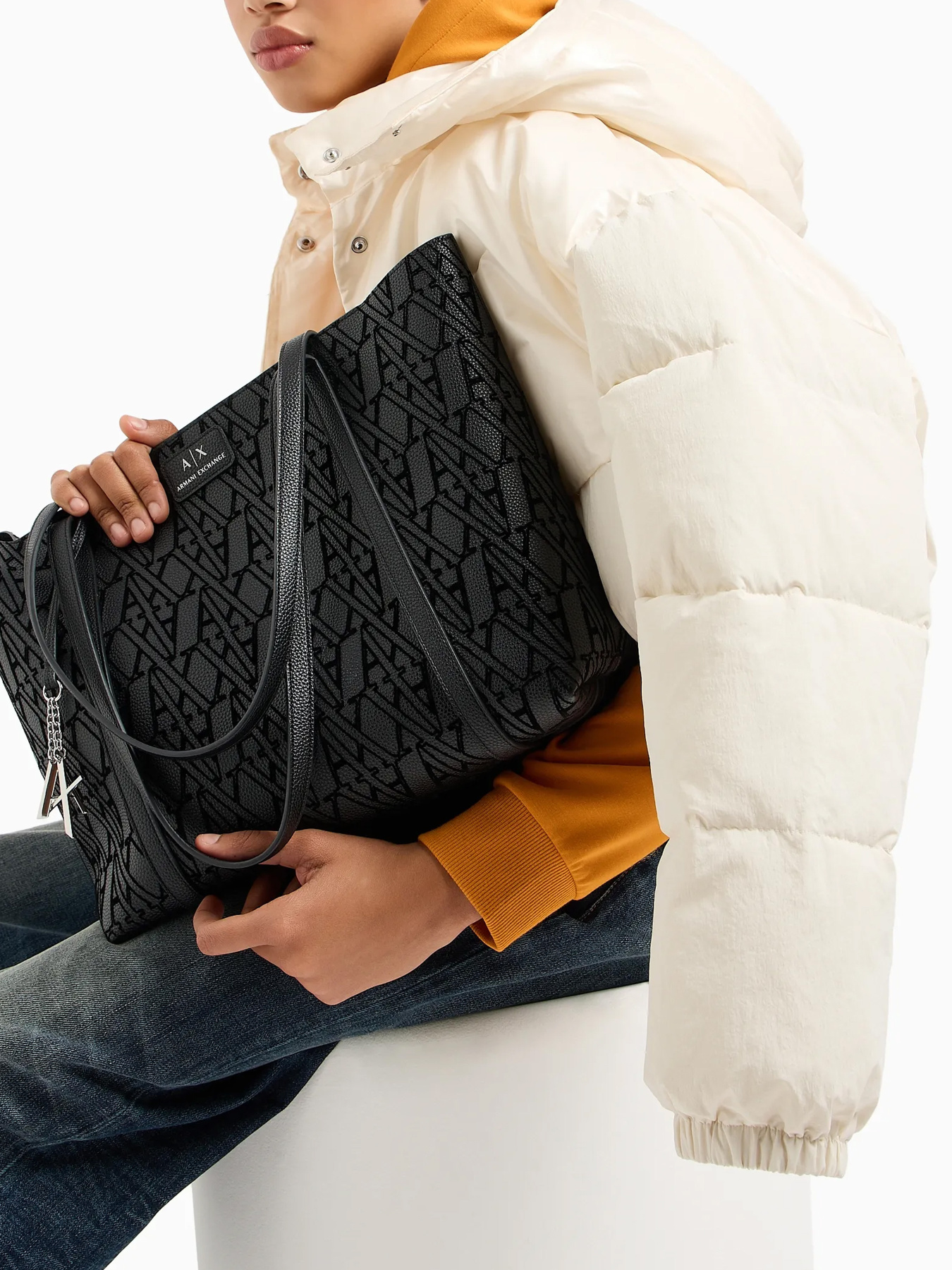 Сумки Armani Exchange модель 942930-4F711-00020 Фото