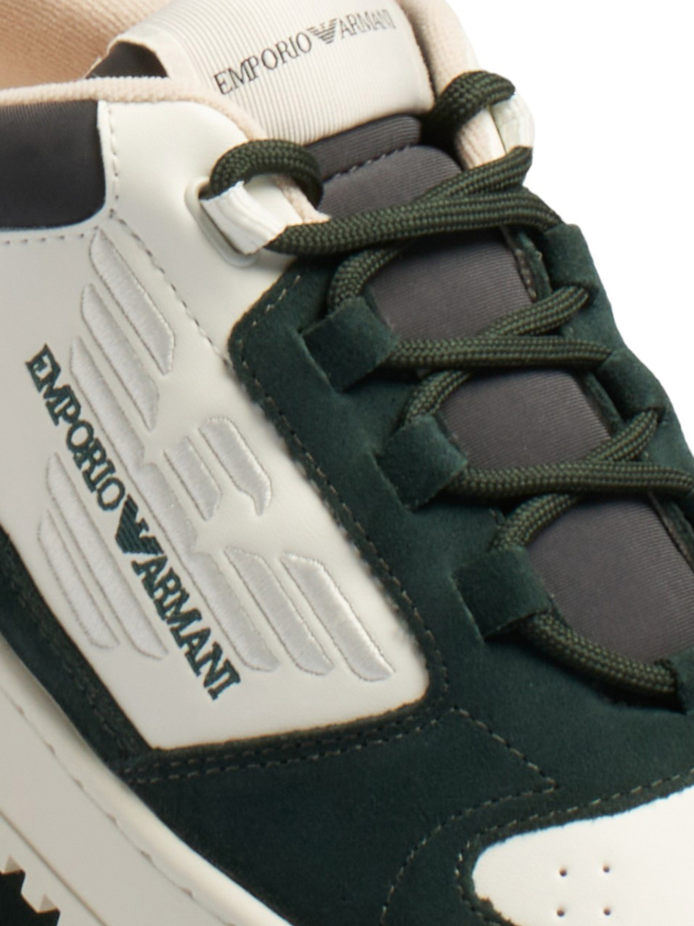 Кроссовки Emporio Armani модель X4X636-XR156-U226 Фото