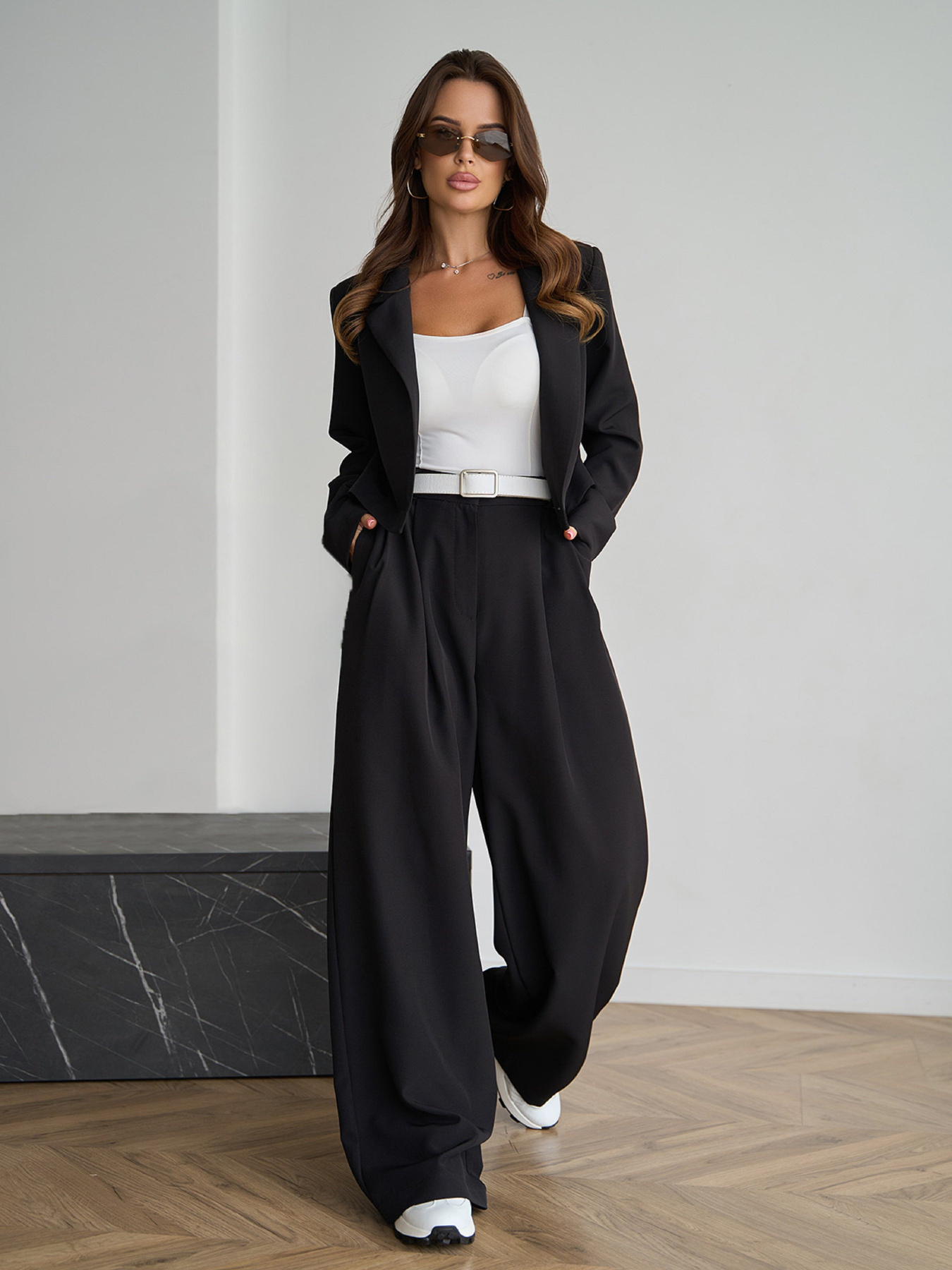 Деловой костюм ISSA Plus модель 14843_черный Фото