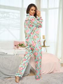 Пижама ISSA Plus модель 14848_мультиколор Фото