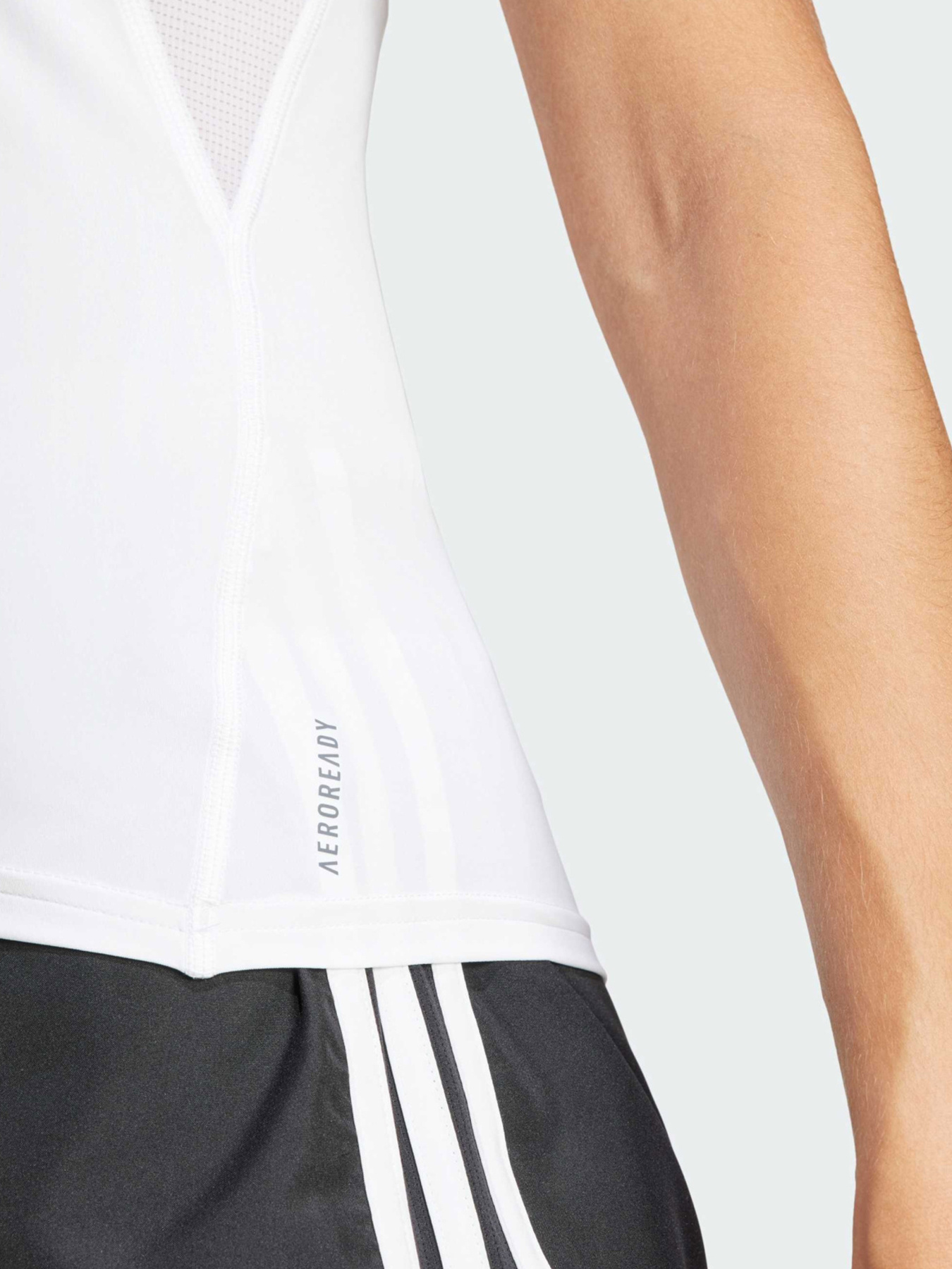Футболки и поло Adidas модель IN1173 Фото