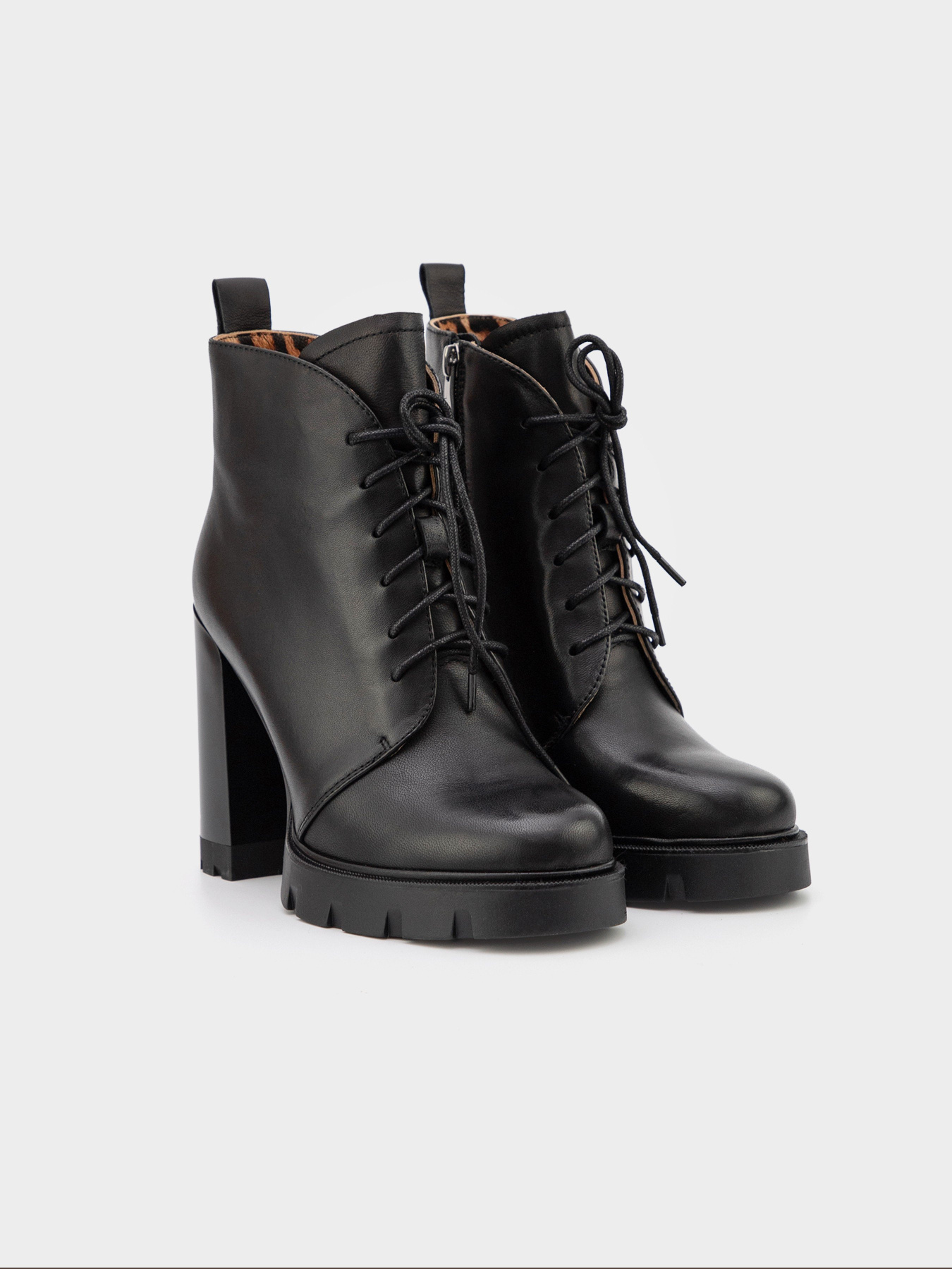 Бoтильоны URBAN TRACE модель UT18597-WT Фото