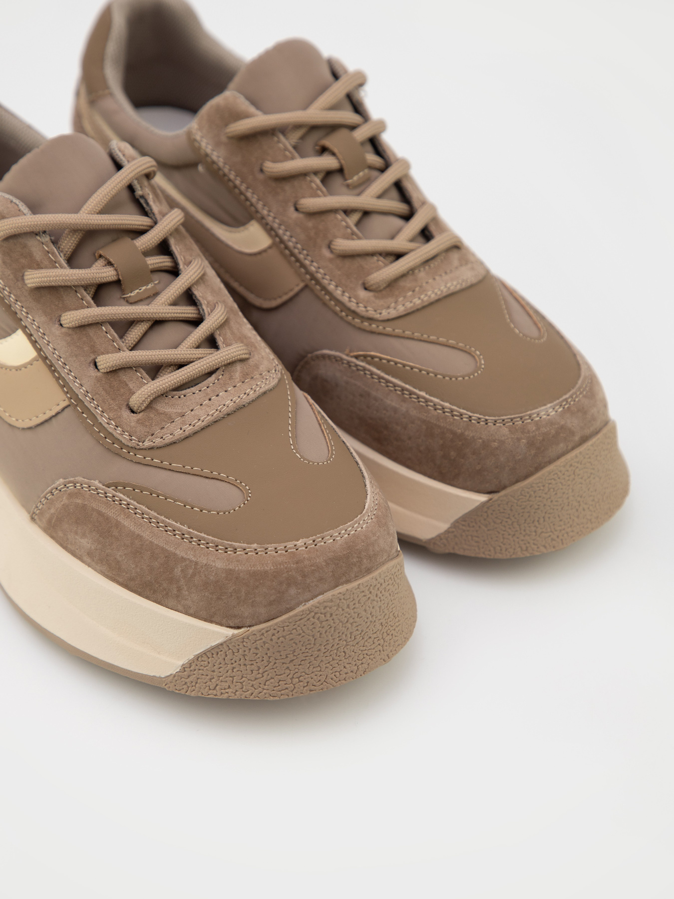 Кроссовки URBAN TRACE модель UT19929-WT Фото