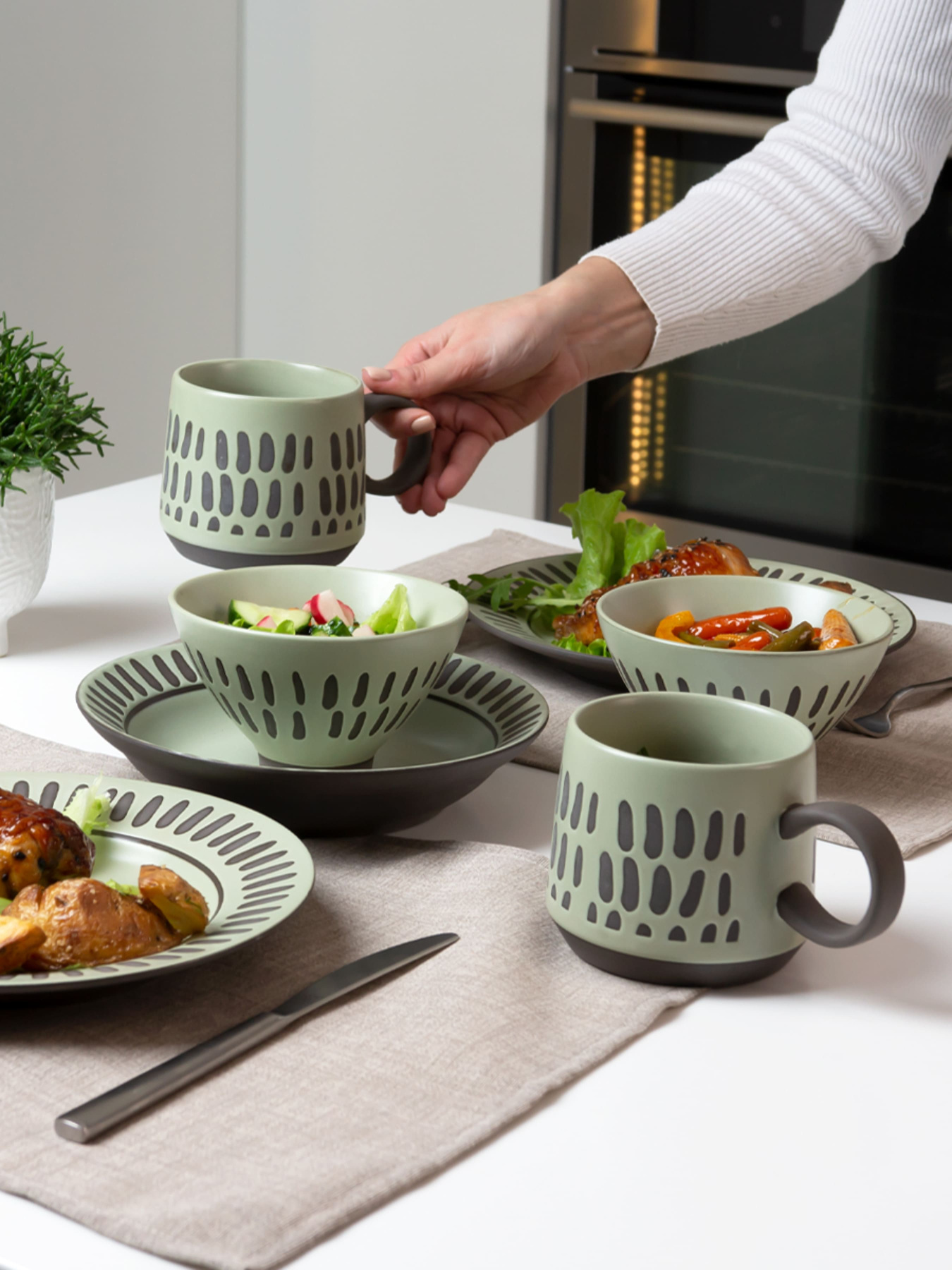 Чашка ручної роботи "Зелене диво" MBM HOME модель KP-37 OLIVE Фото