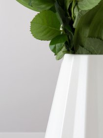 Ваза для цветов пластиковая белая MBM MY HOME модель DH-FLOWERS-07 WHITE Фото