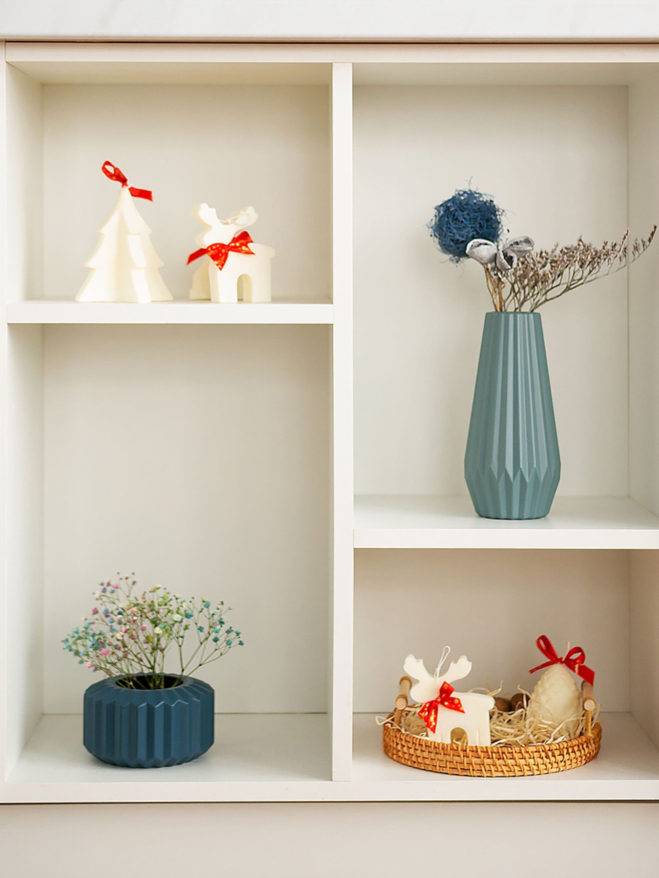 Ваза для квітів пластикова синя MBM HOME модель DH-FLOWERS-08 DARK BLUE Фото