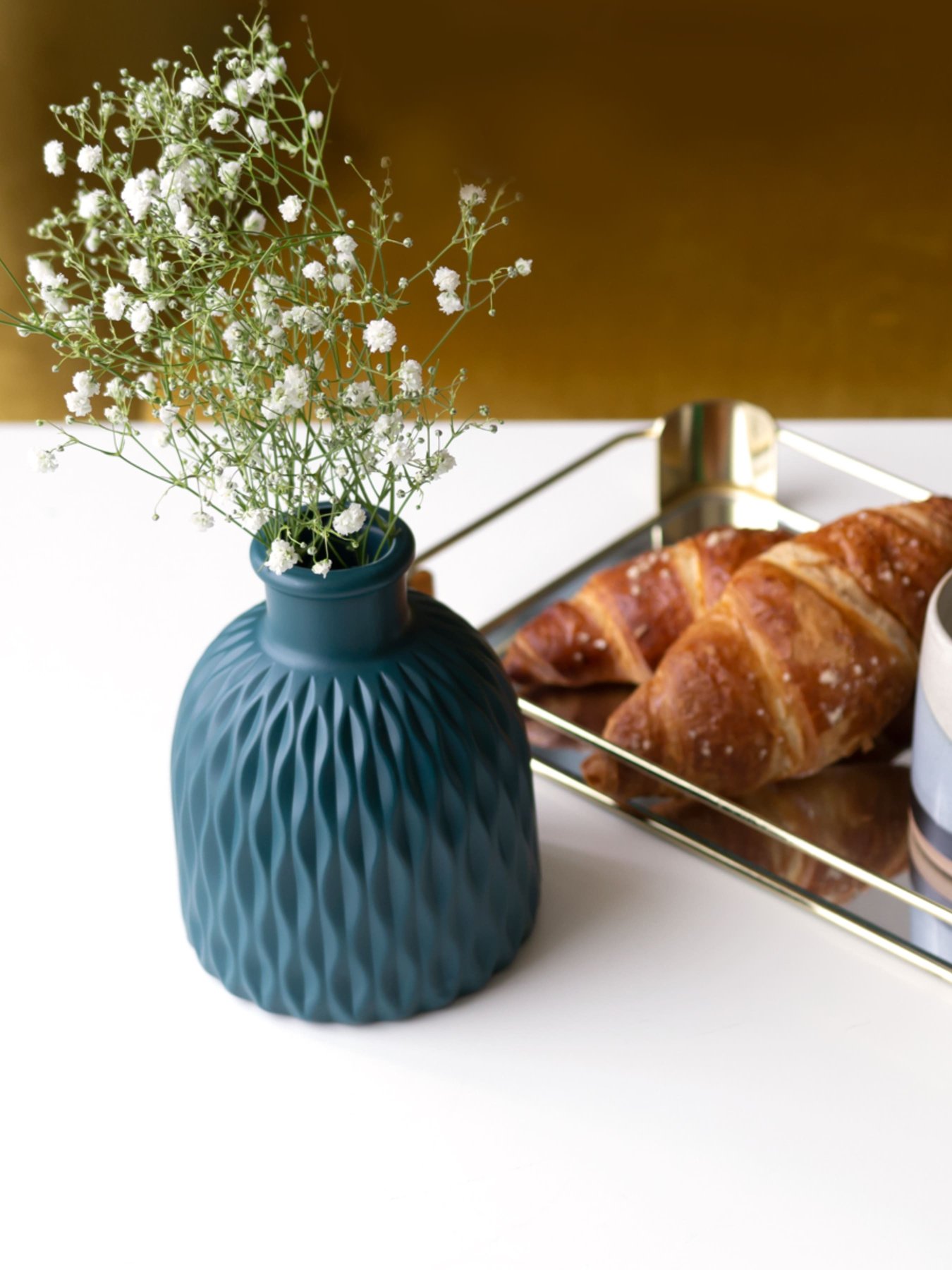 Ваза для квітів пластикова аквамаринова MBM MY HOME Модель DH-FLOWERS-09 MARINE BLUE Фото