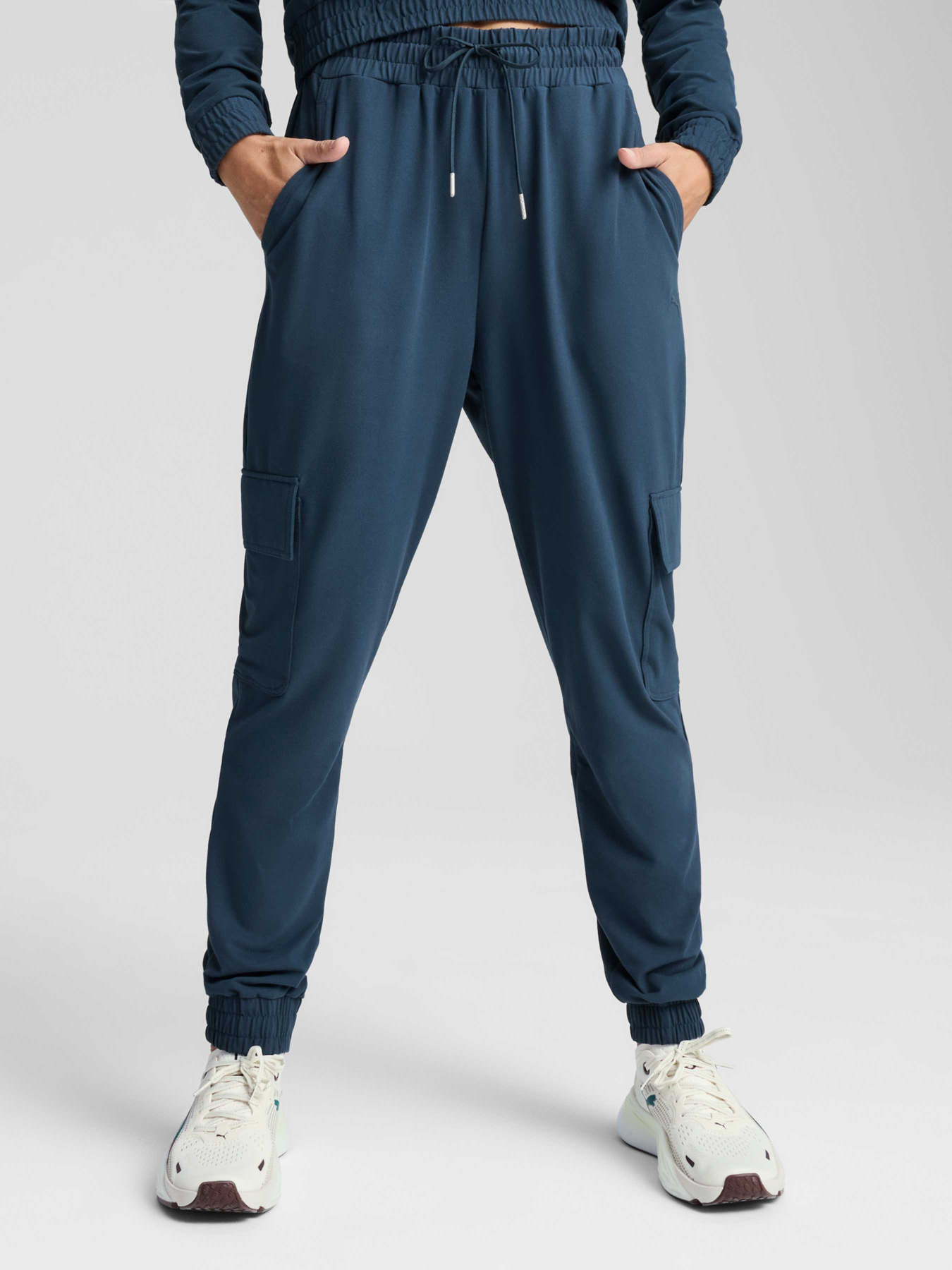 Штаны спортивные PUMA Cargo Sweatpants модель 526820 Фото