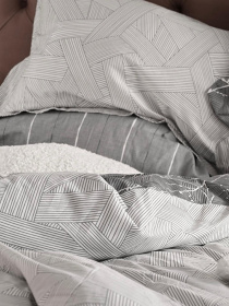 Наволочка "Петрикор" світло-сіра з натурального сатину MBM HOME модель BL-P-09 GRAY/PRINT Фото