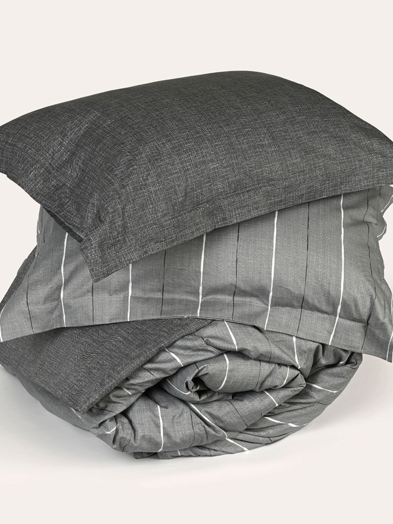 Наволочка "Сумерки" темно-серая из натурального сатина MBM HOME модель BL-P-07 GRAY/PRINT Фото