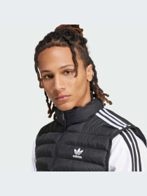 Утепленный жилет Adidas модель IW3448 Утепленный жилет Adidas модель IW3448 Фото