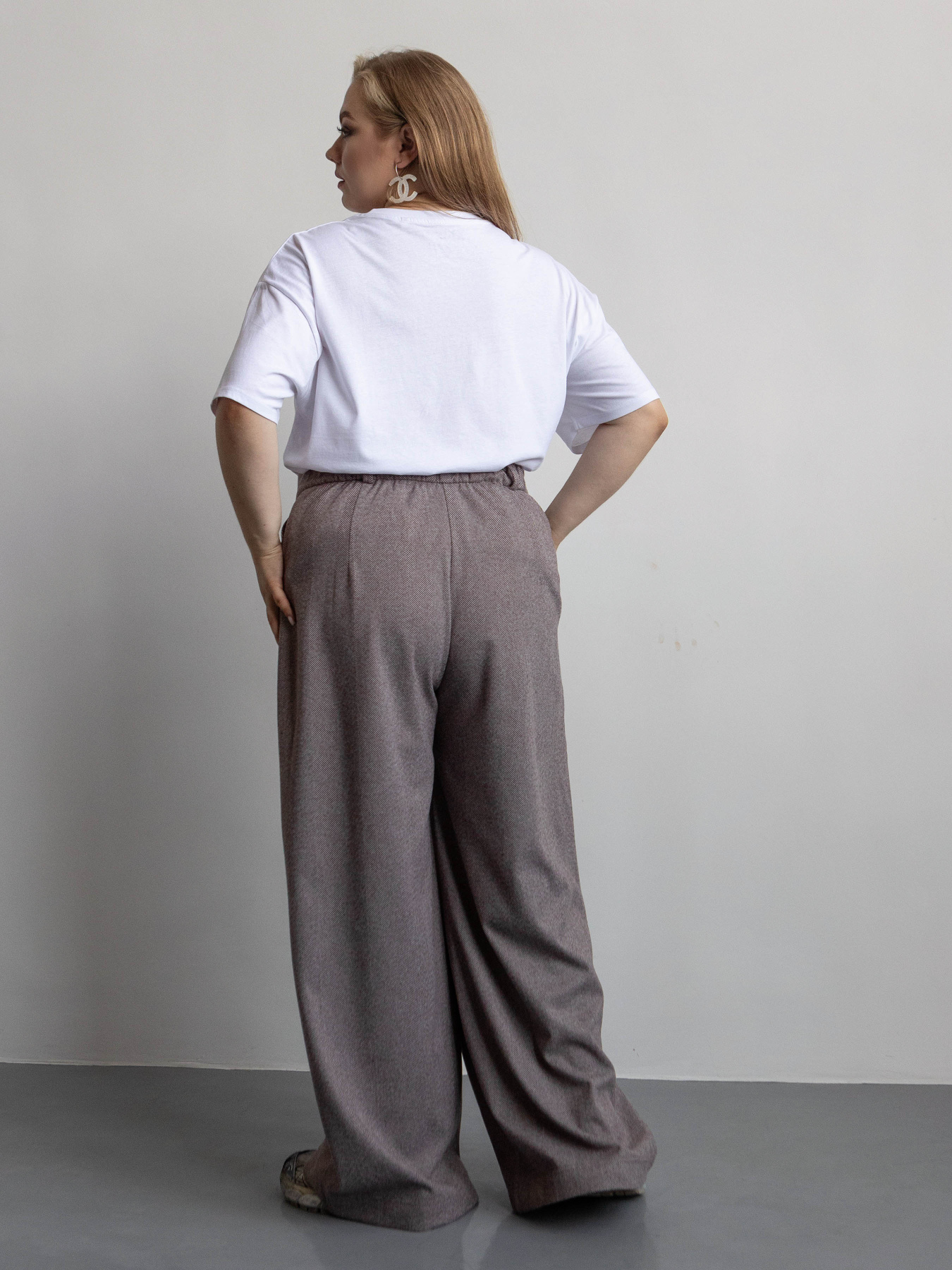 Палаццо Jadone Fashion модель Toys_kor Фото