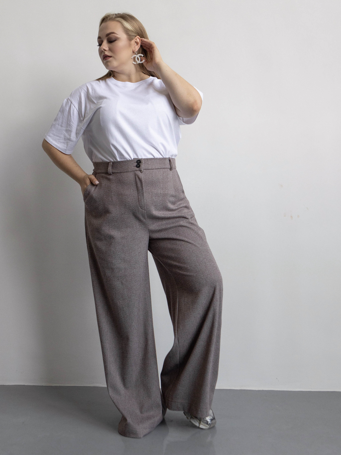 Палаццо Jadone Fashion модель Toys_kor Фото